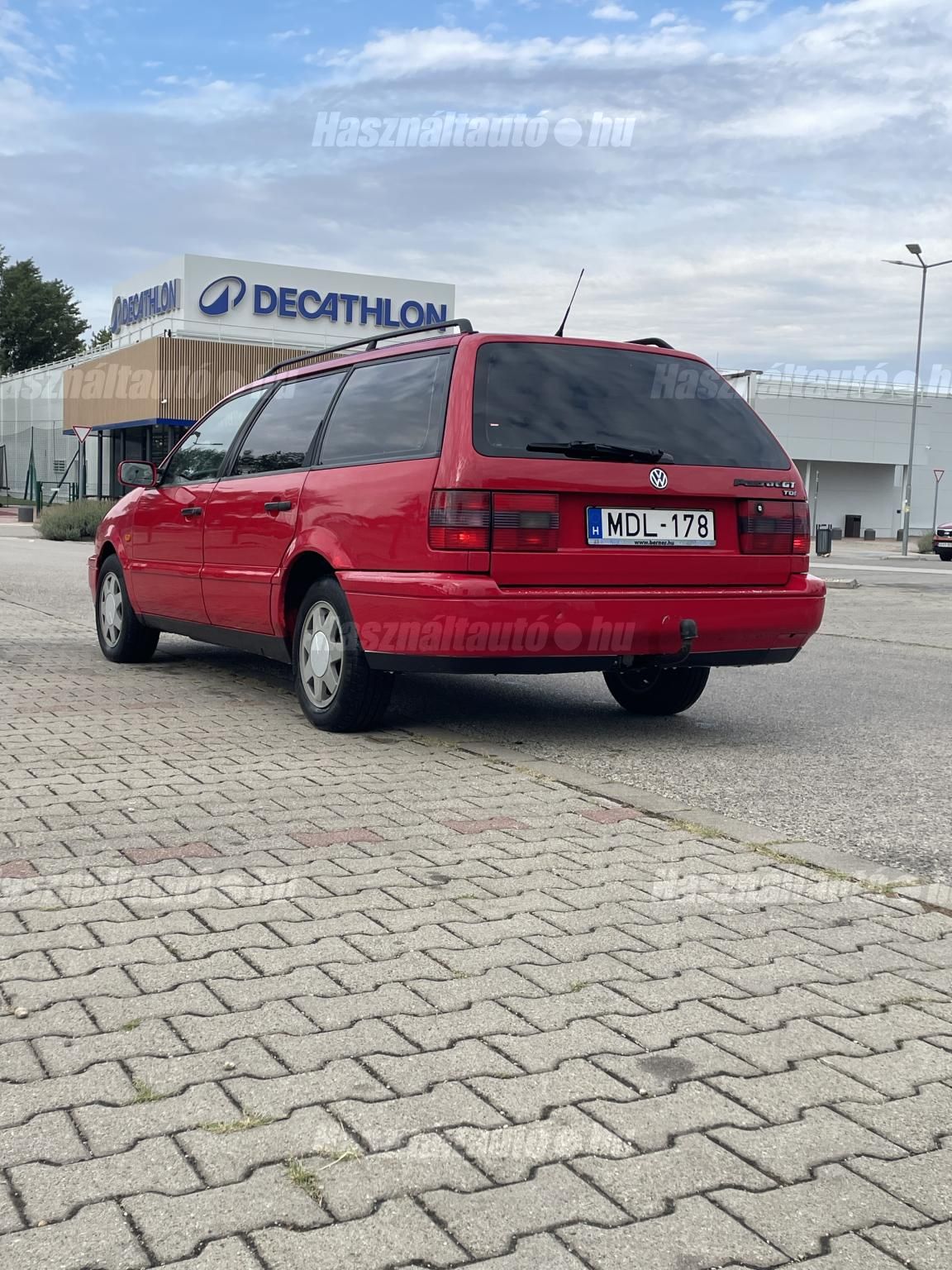 VOLKSWAGEN PASSAT IV 1994/7 - 1