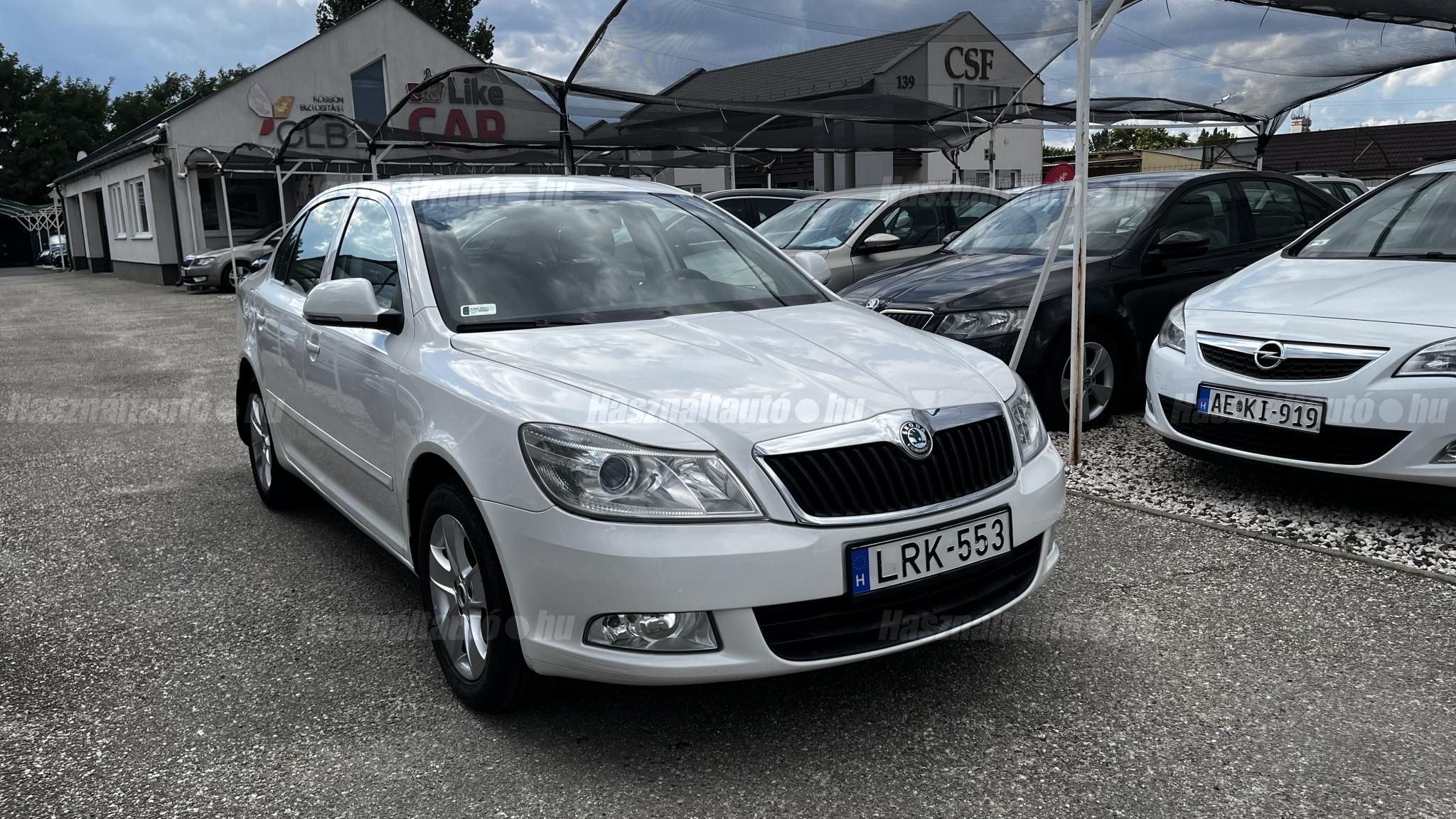 SKODA OCTAVIA 2010/3 - 1