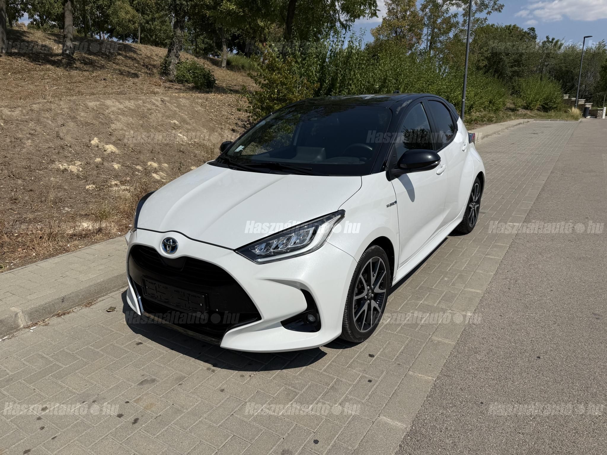 TOYOTA YARIS 2021/3 - 1