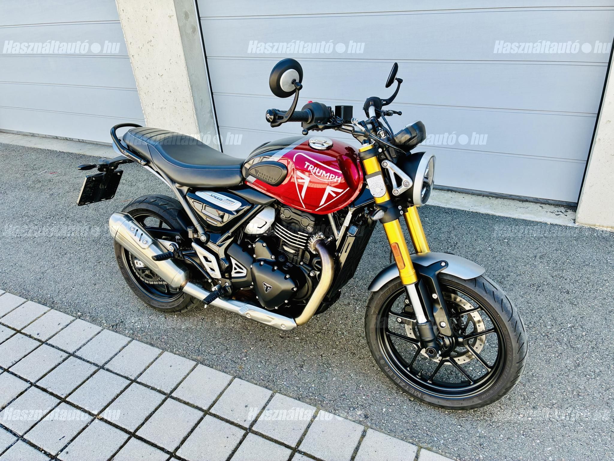 TRIUMPH SPEED 400 2024/8 - 1