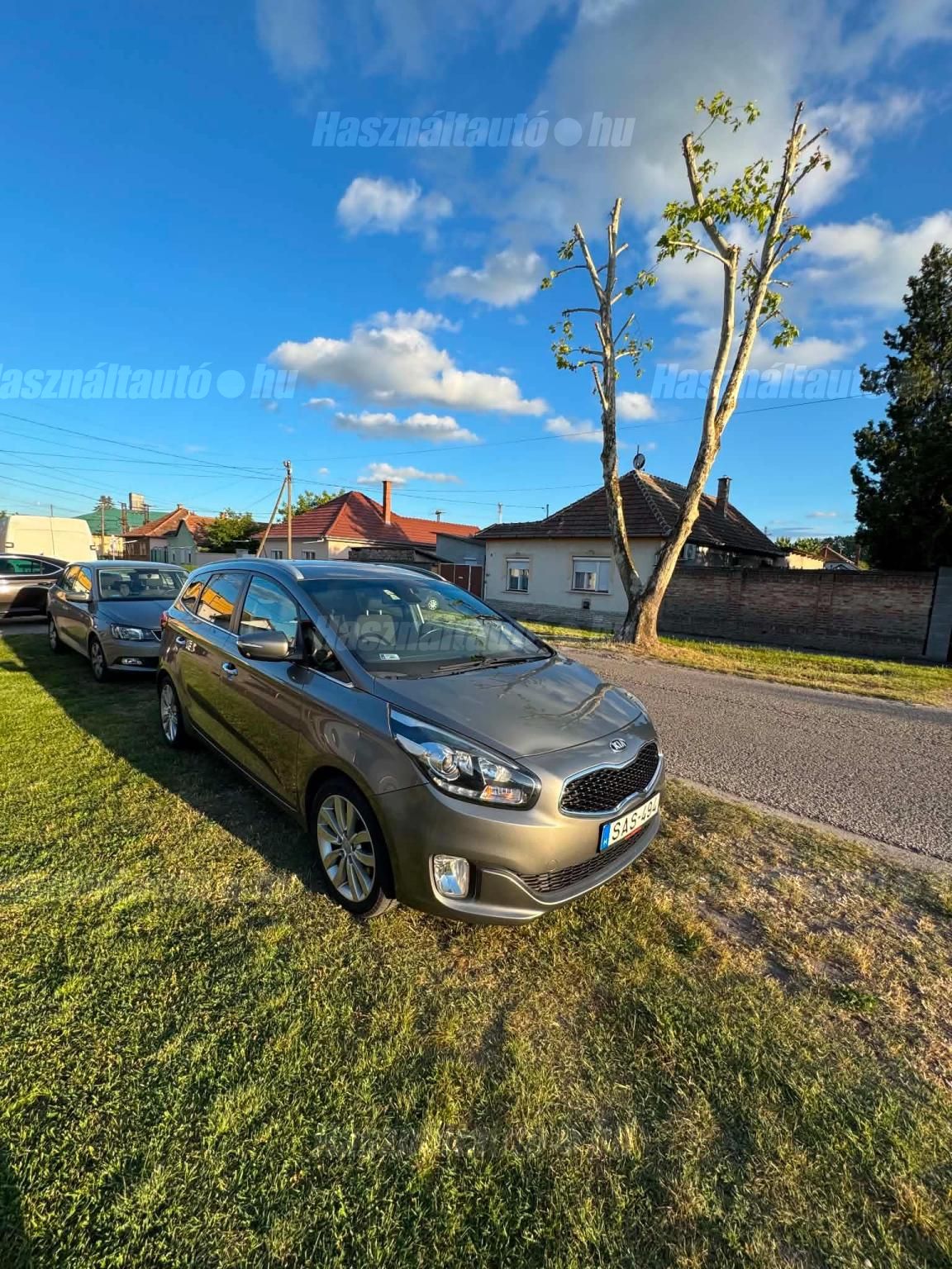 KIA CARENS 2015/4 - 1
