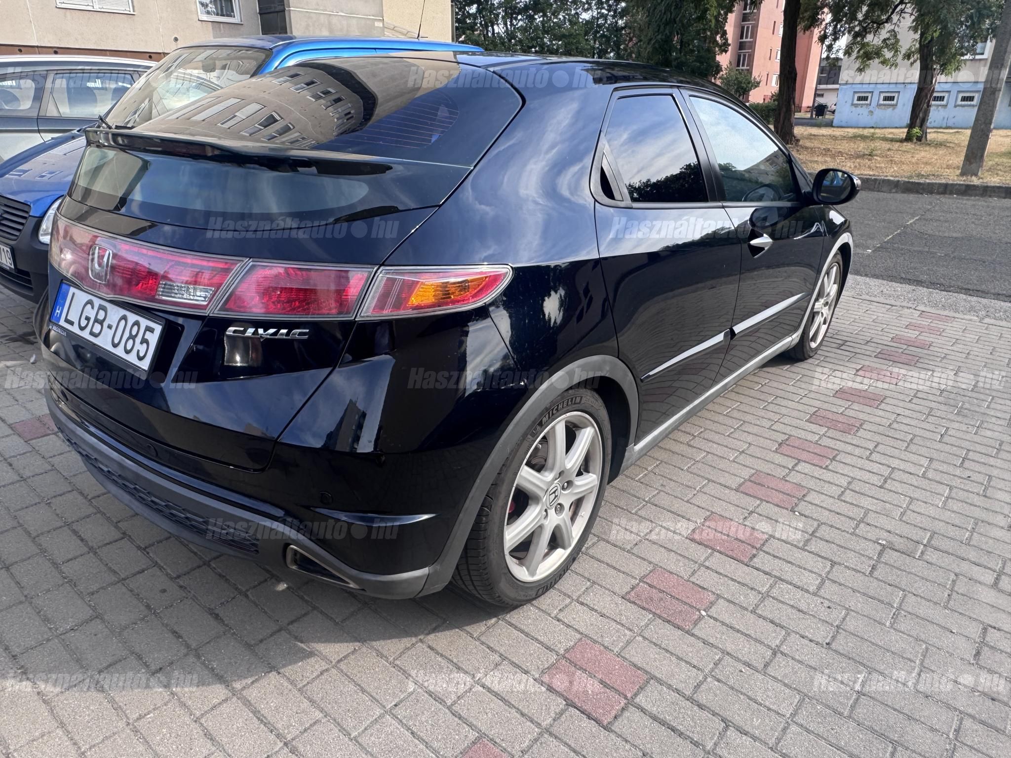 HONDA CIVIC 2008/5 - 1