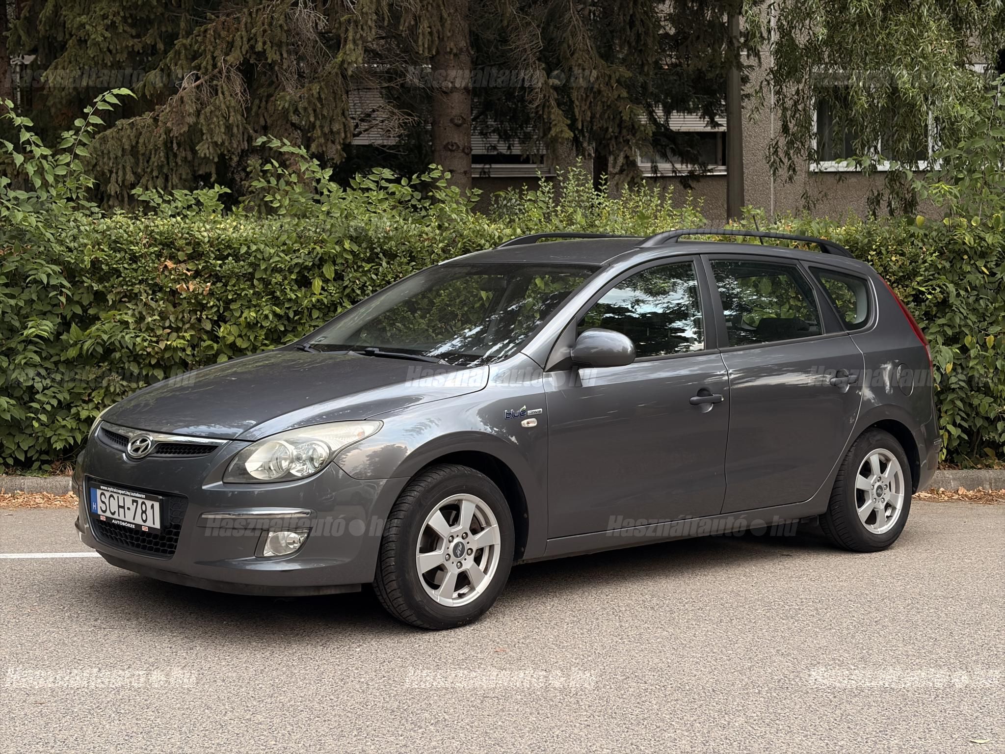 HYUNDAI I30 2009/10 - 1