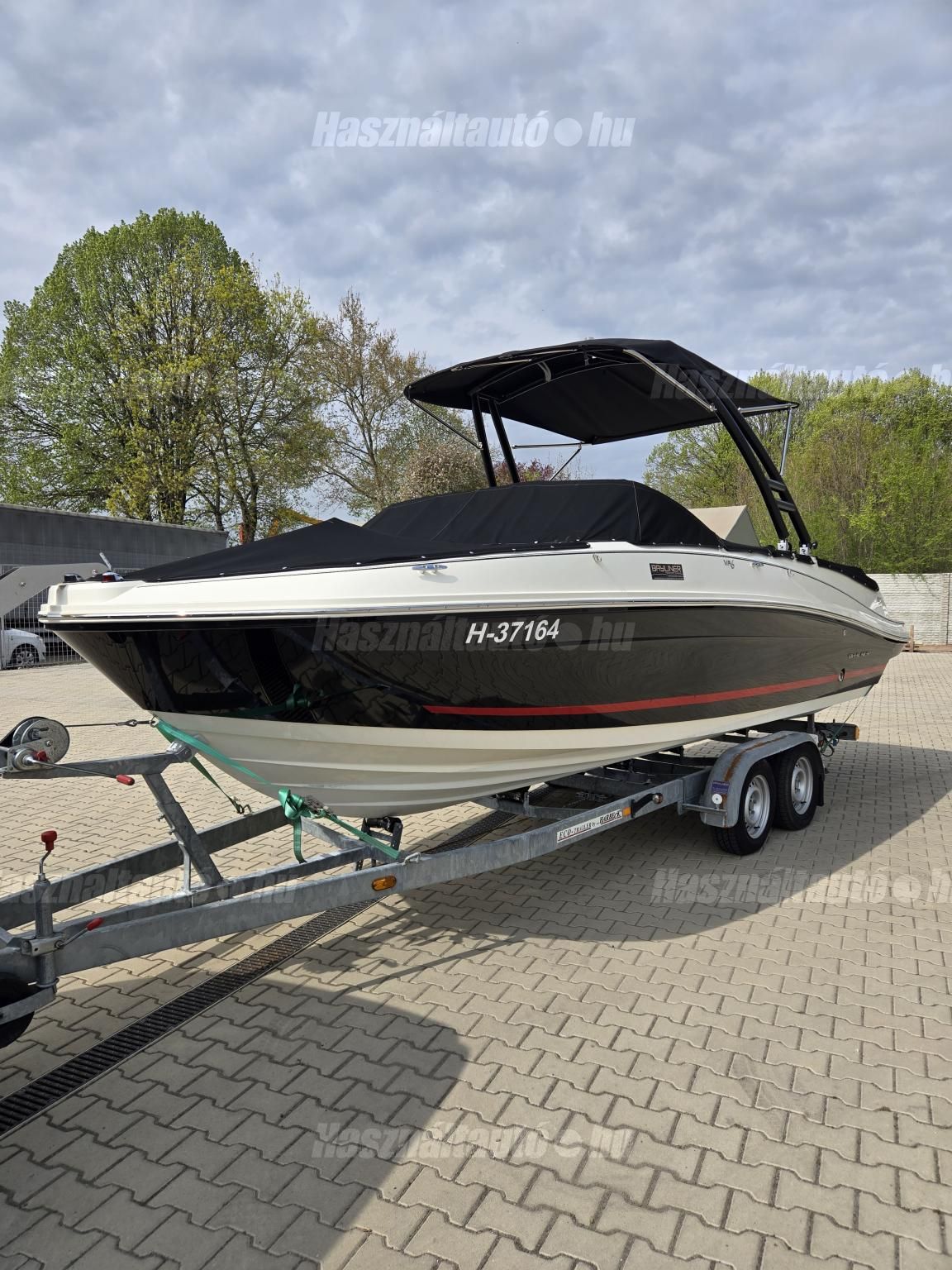 BAYLINER 2021/3 - 1