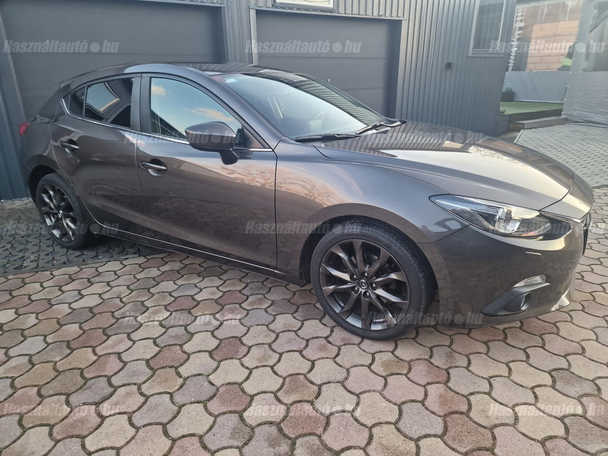 MAZDA 3 2015/9 - 1