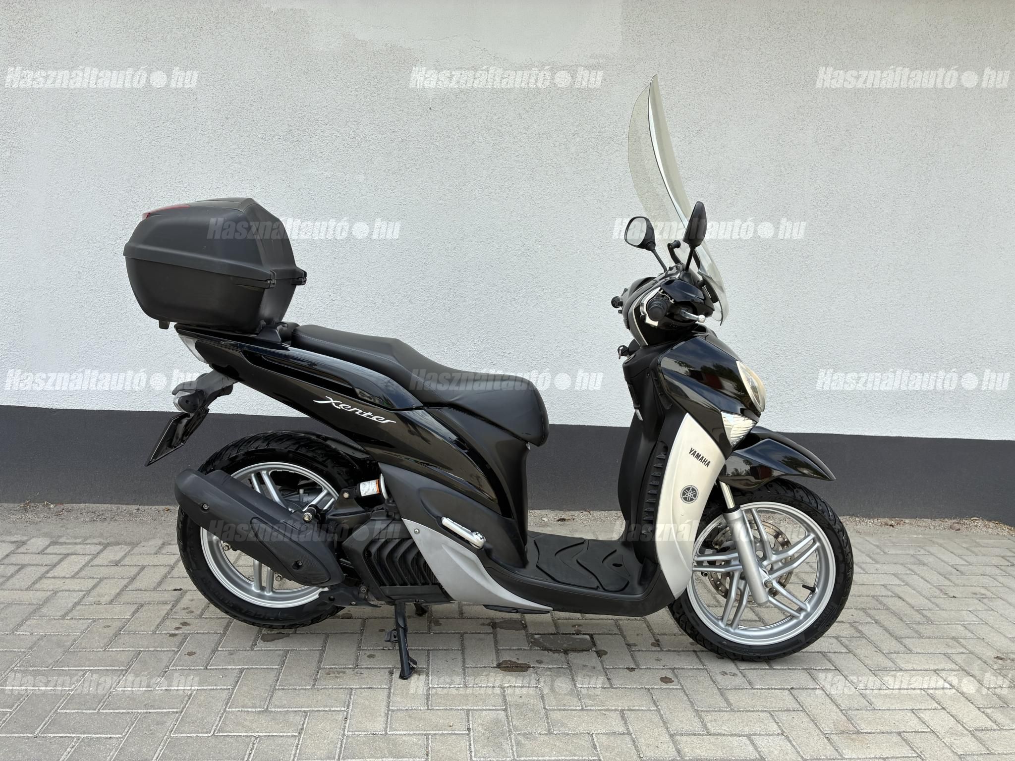 YAMAHA XENTER 150 2015/9 - 1