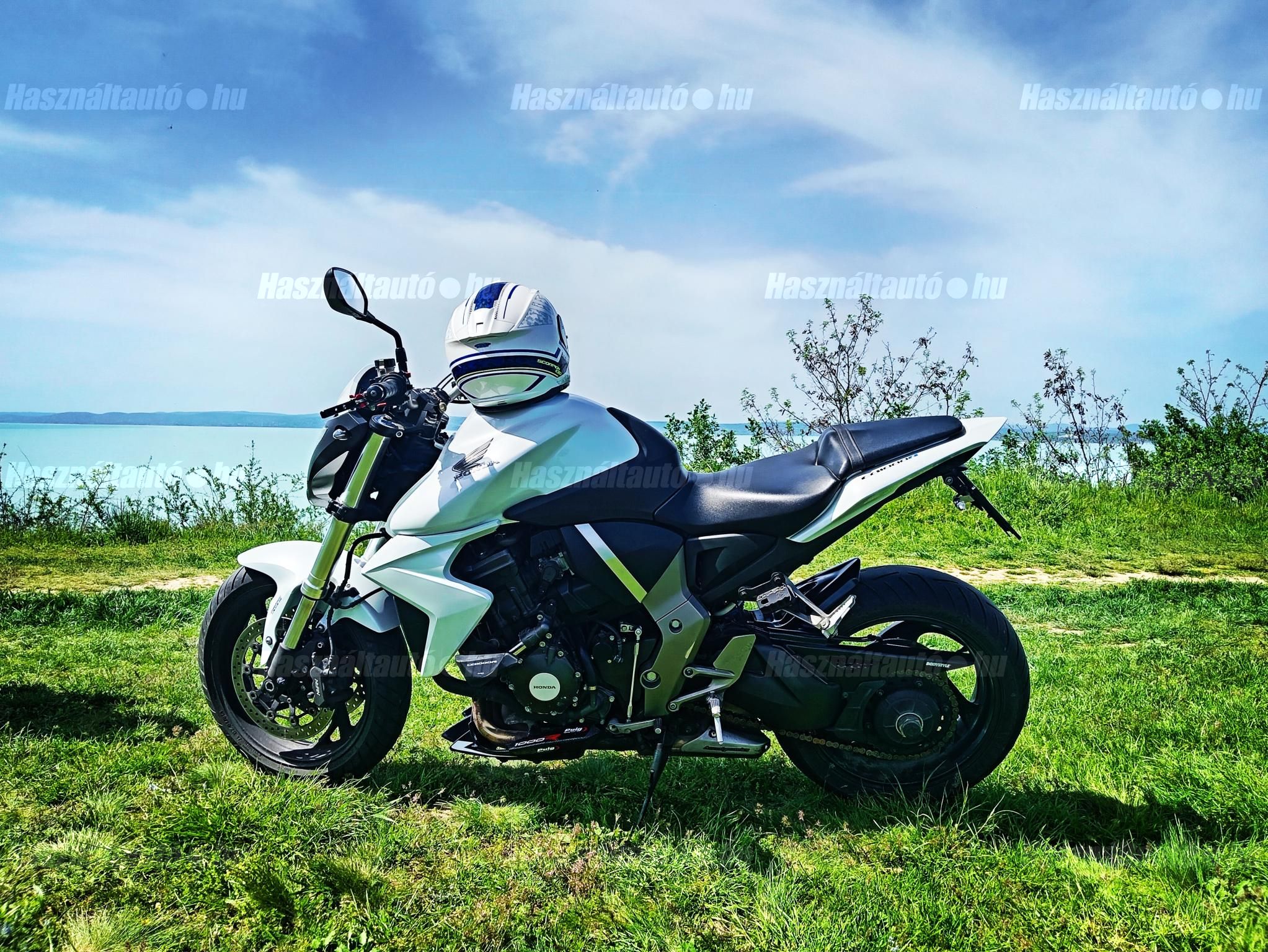 HONDA CB 1000 R+ ABS 2009/7 - 1
