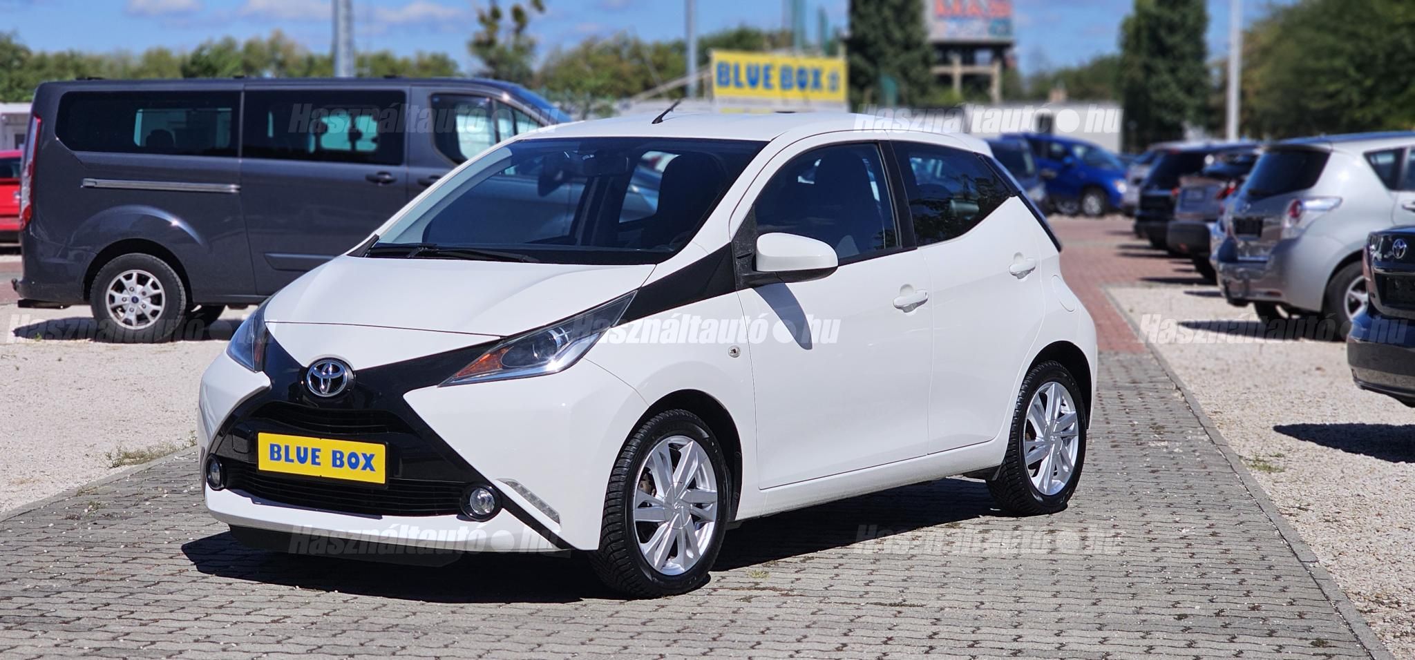 TOYOTA AYGO 2016/6 - 1