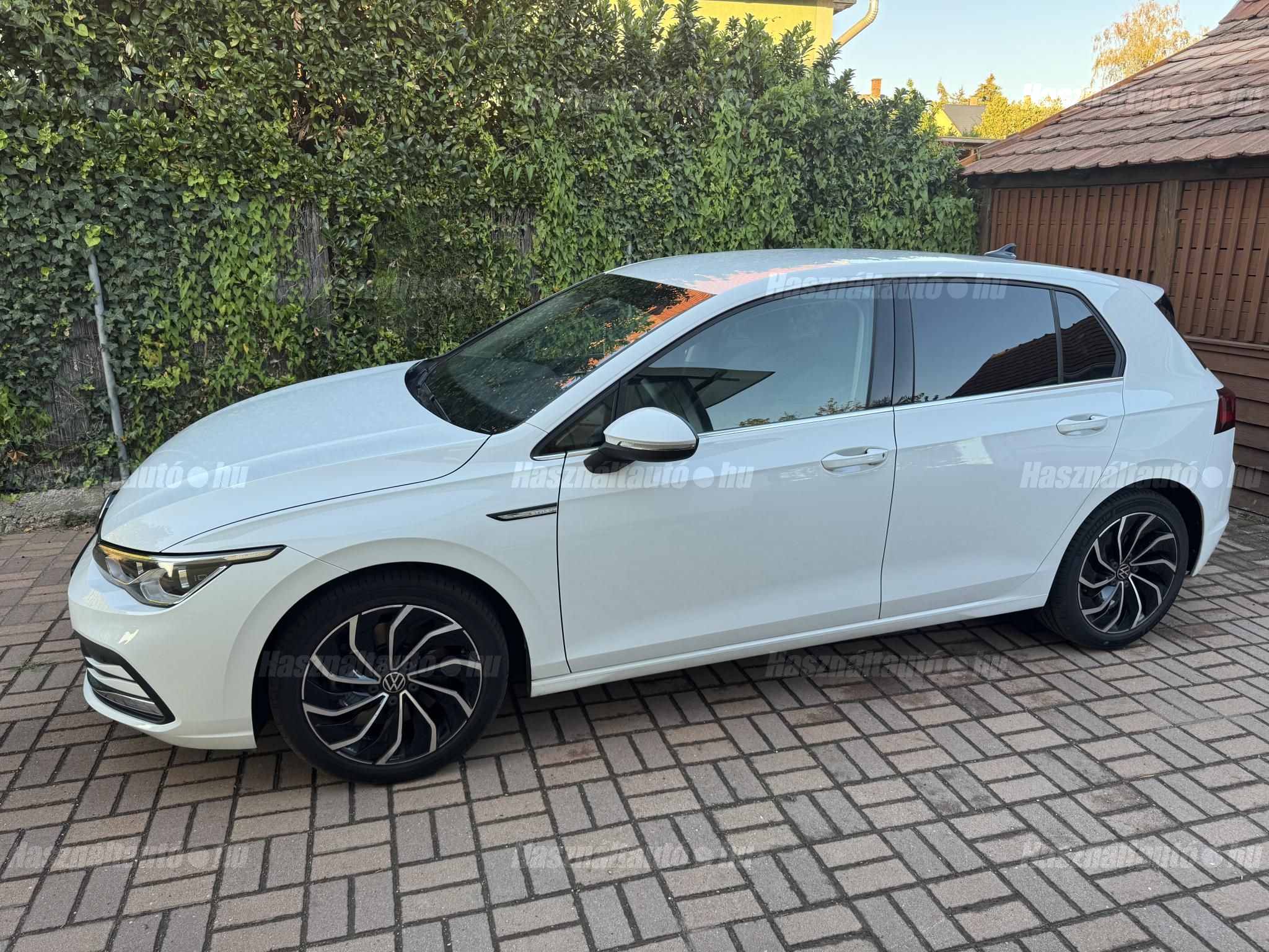 VOLKSWAGEN GOLF VIII 2022/2 - 1