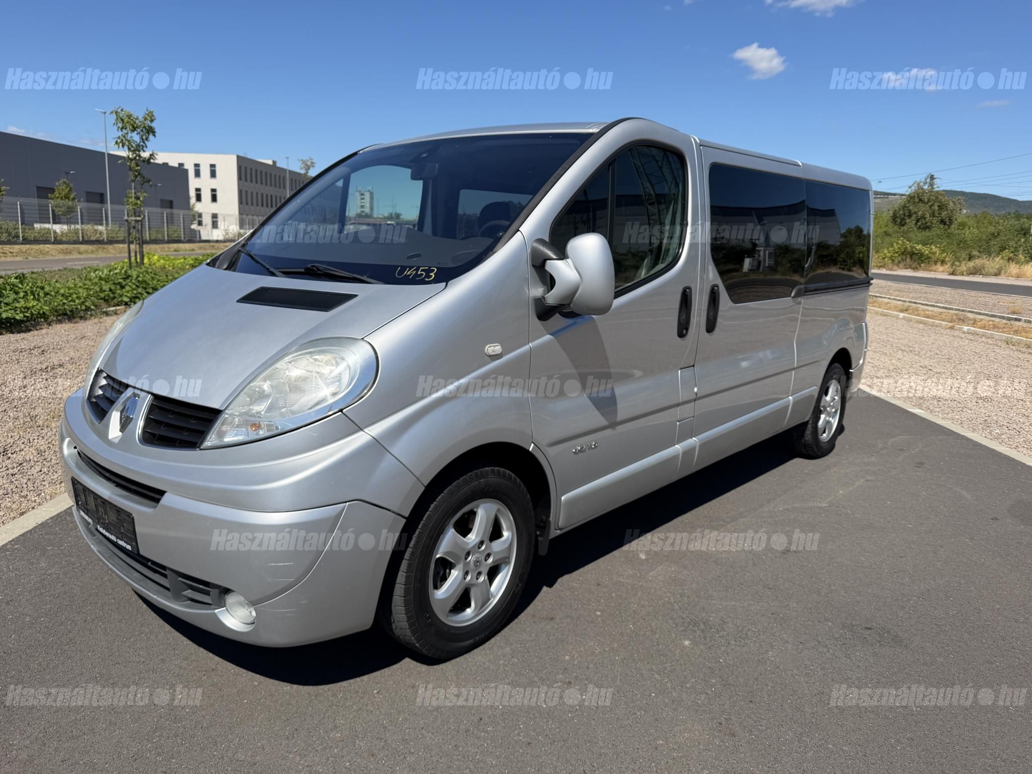 RENAULT TRAFIC 2012/1 - 1