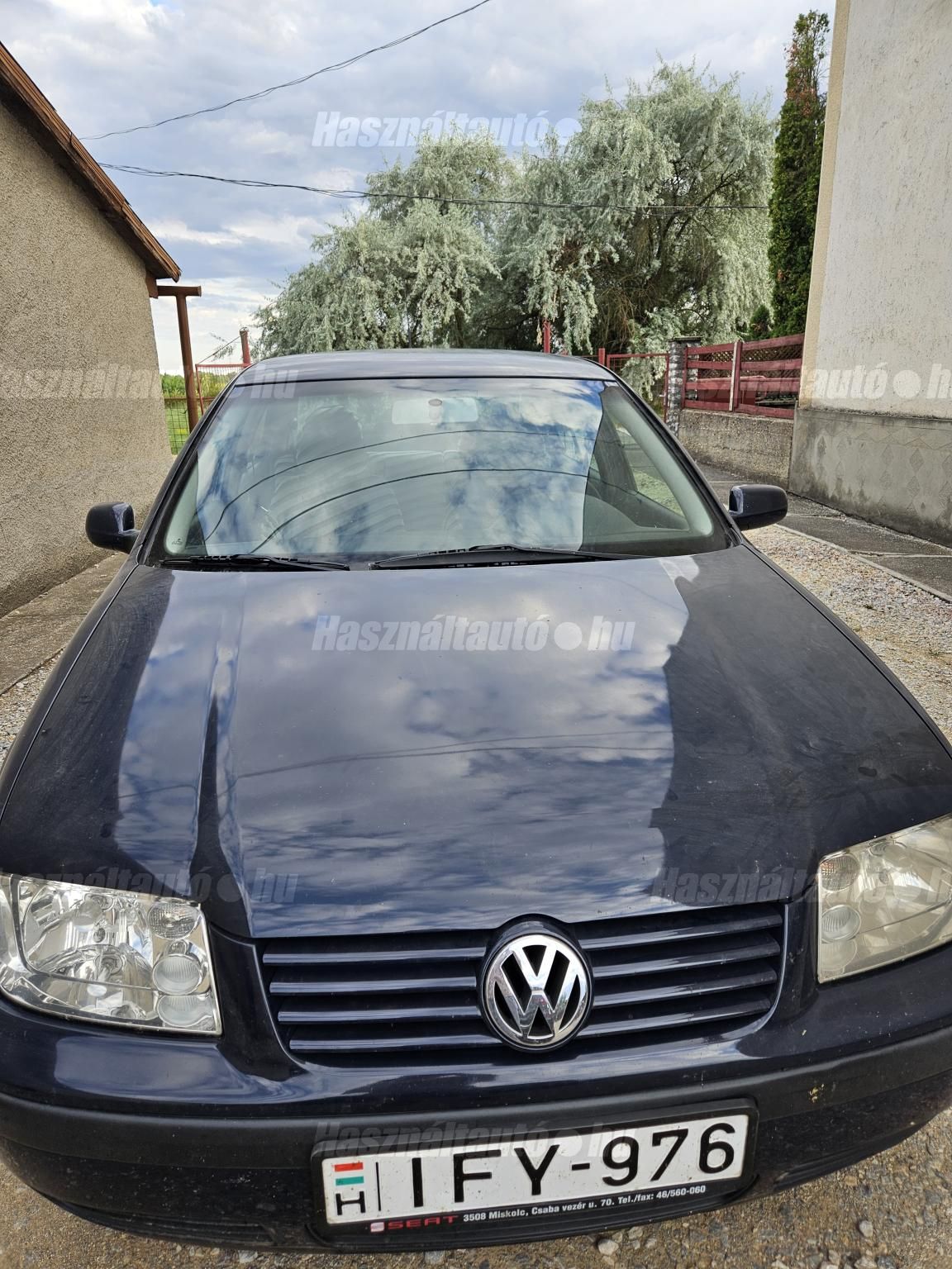 VOLKSWAGEN BORA 2002/6 - 1