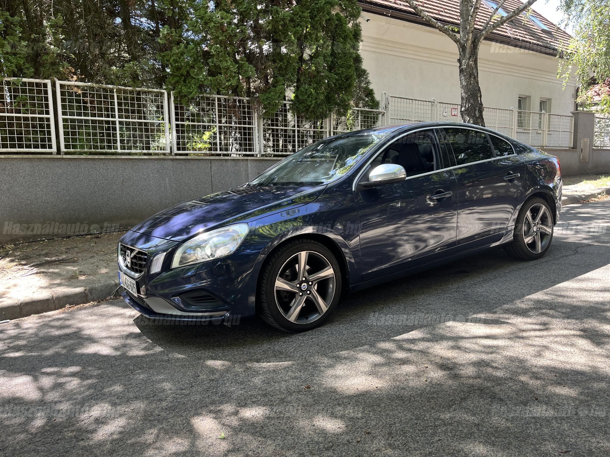 VOLVO S60 2012/6 - 1