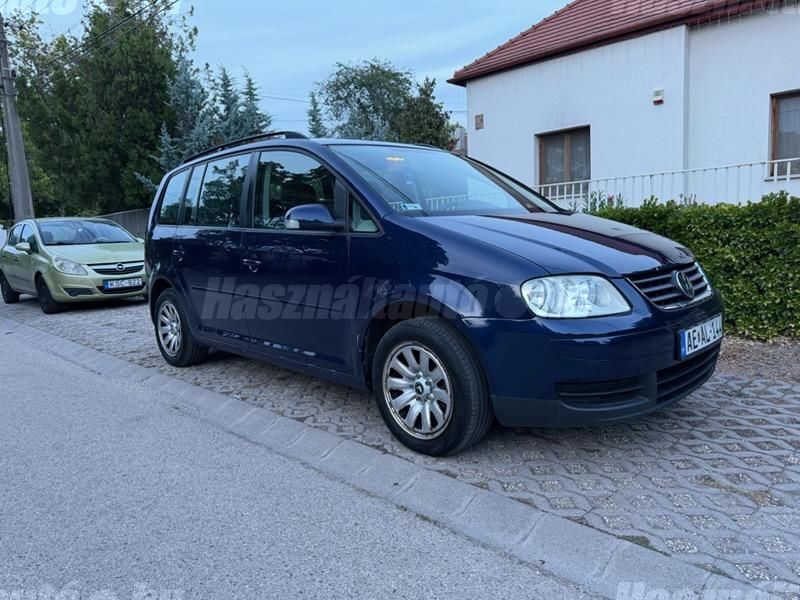 VOLKSWAGEN TOURAN 2005/5 - 1