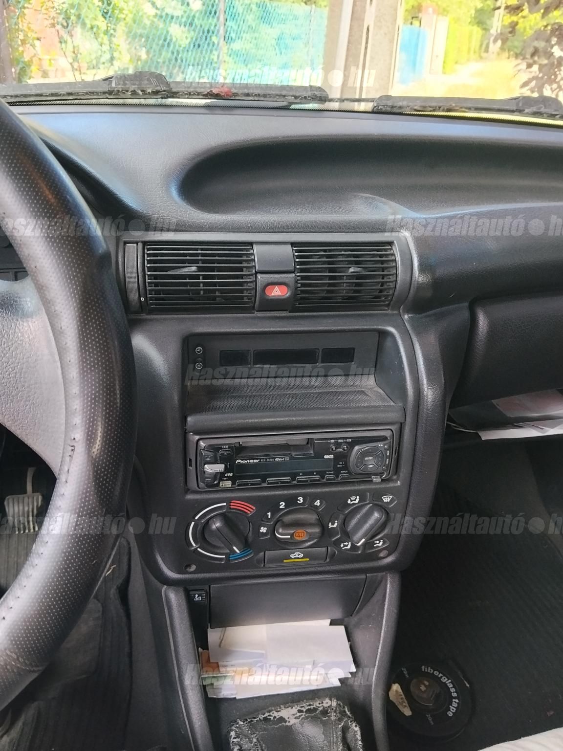 OPEL ASTRA F 2000/2 - 1