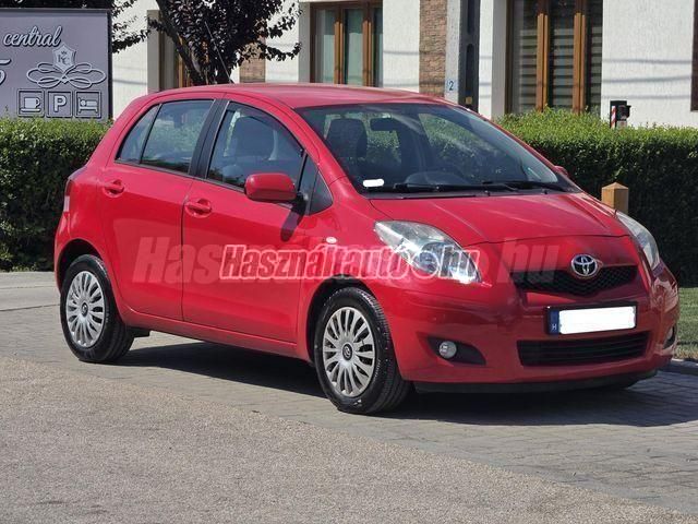 TOYOTA YARIS 2011 - 1