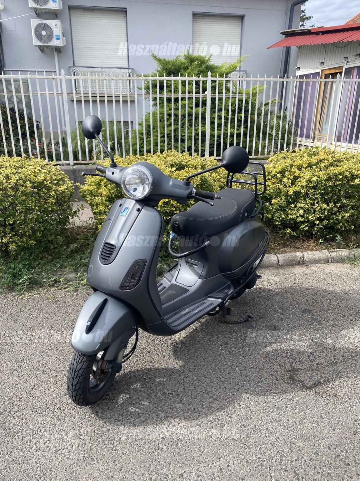 VESPA LX 50 2011 - 1