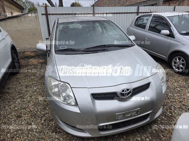 TOYOTA AURIS 2009 - 1