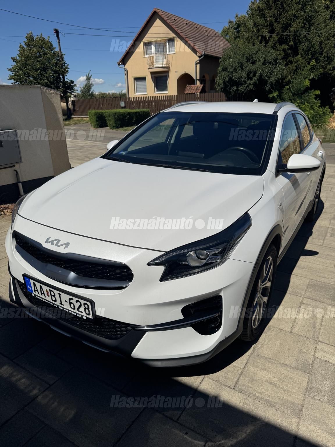 KIA XCEED 2022/8 - 1