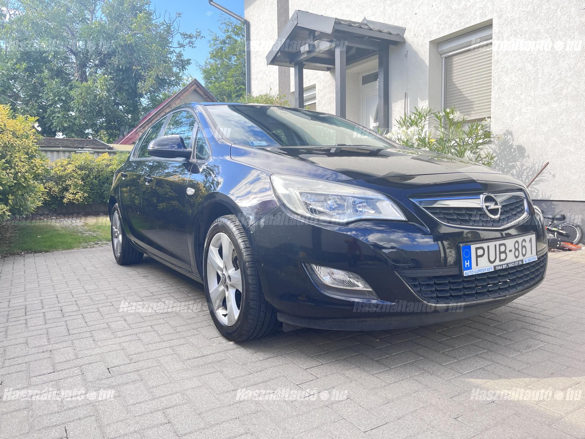 OPEL ASTRA J 2010/5 - 1