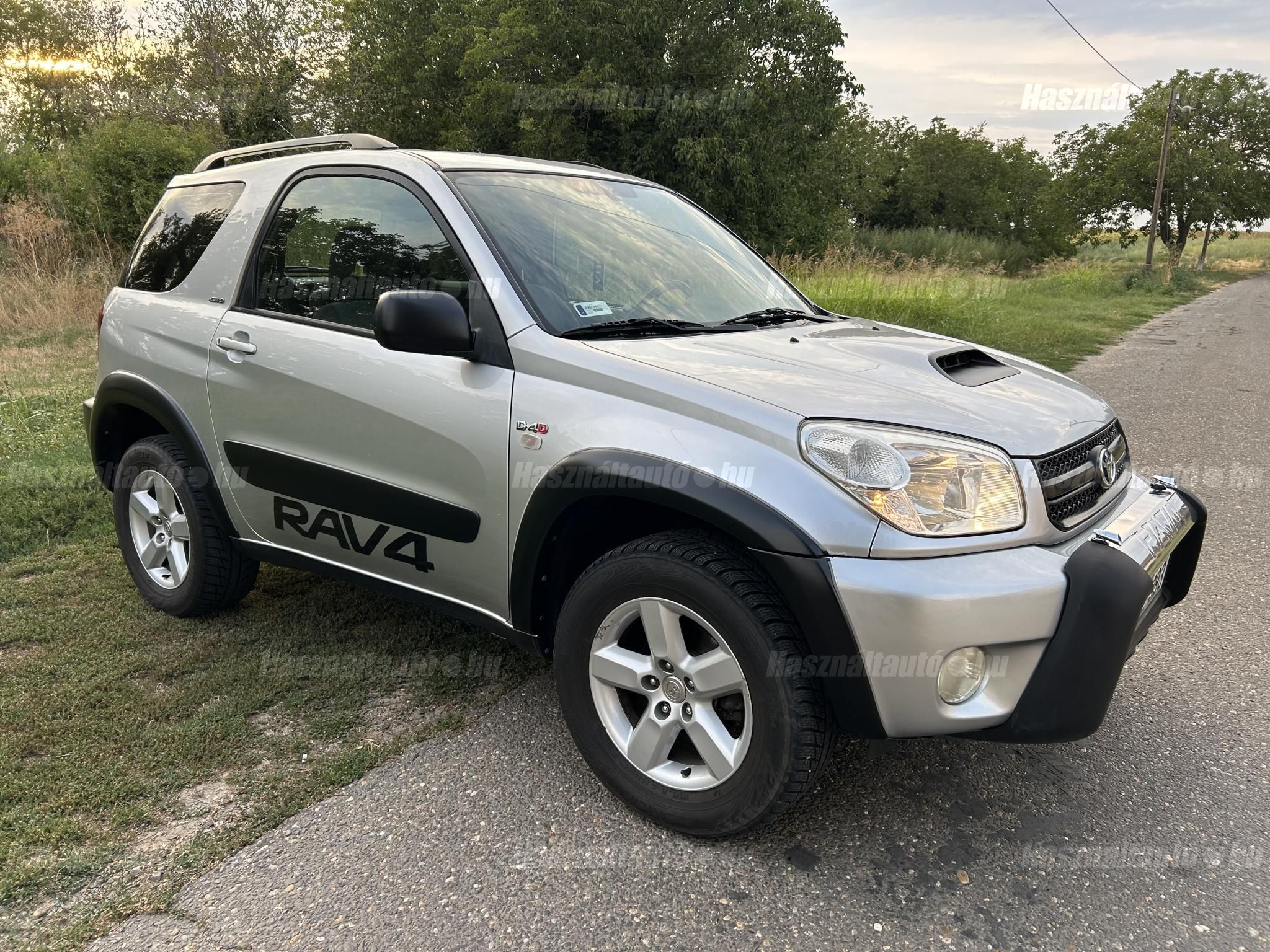 TOYOTA RAV 4 2004/7 - 1