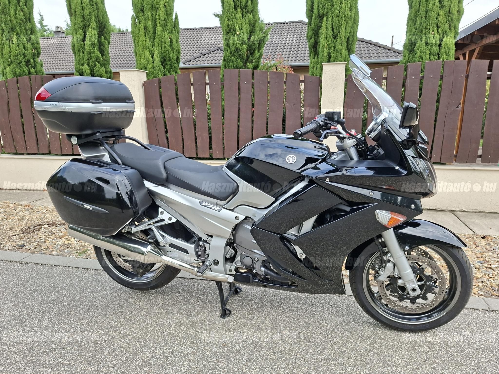 YAMAHA FJR 1300 2006/7 - 1