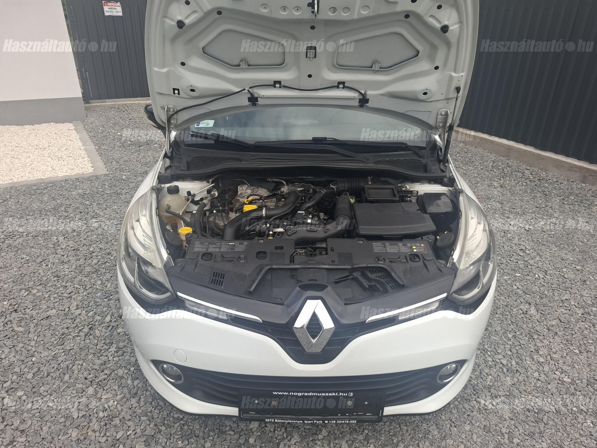 RENAULT CLIO 2014/8 - 1