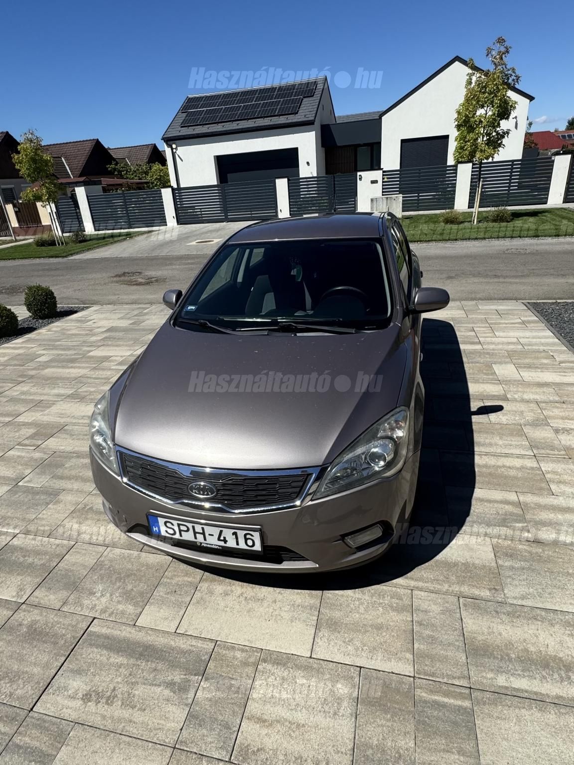 KIA CEE'D 2010/10 - 1