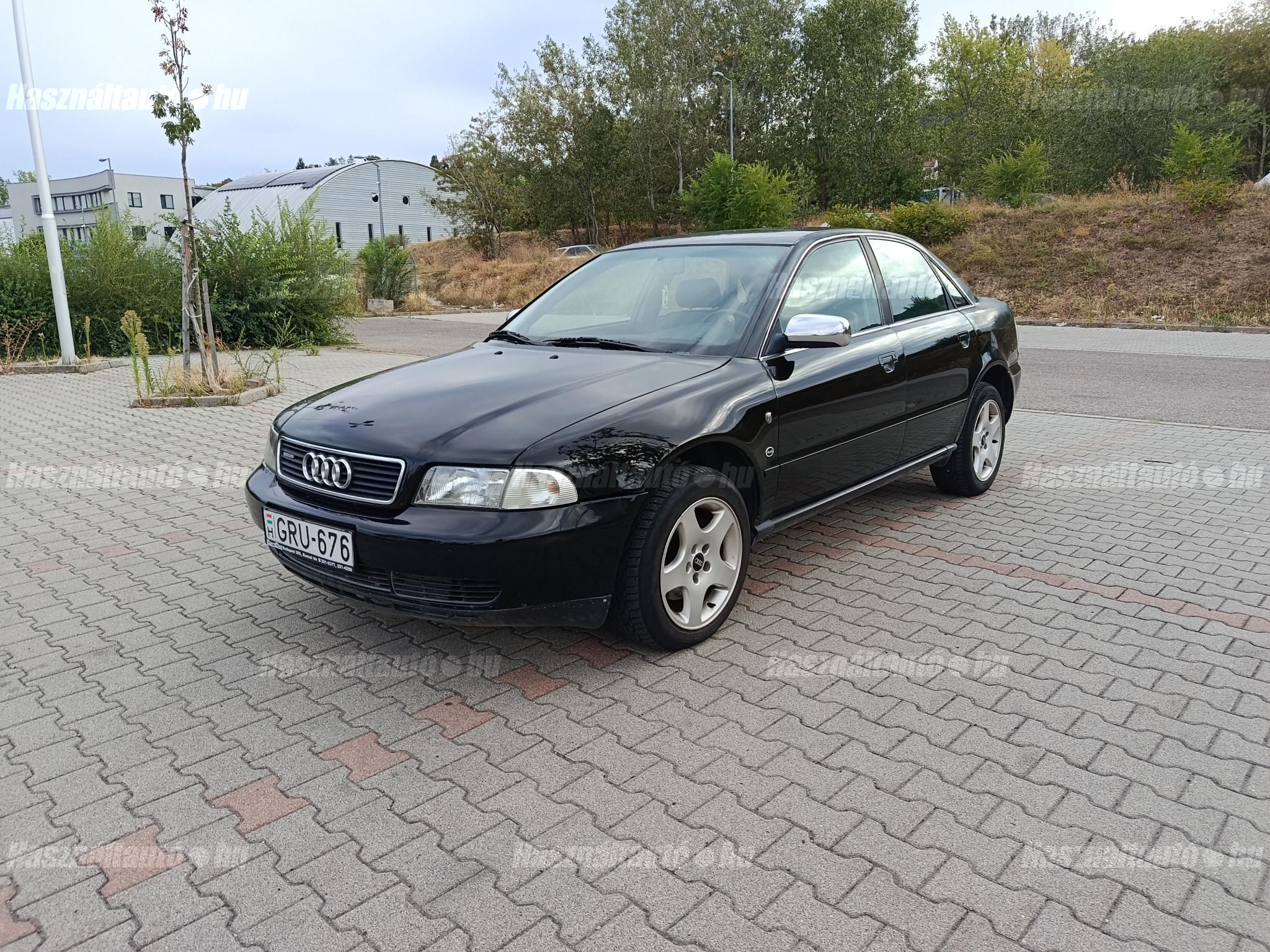 AUDI A4 1996/1 - 1