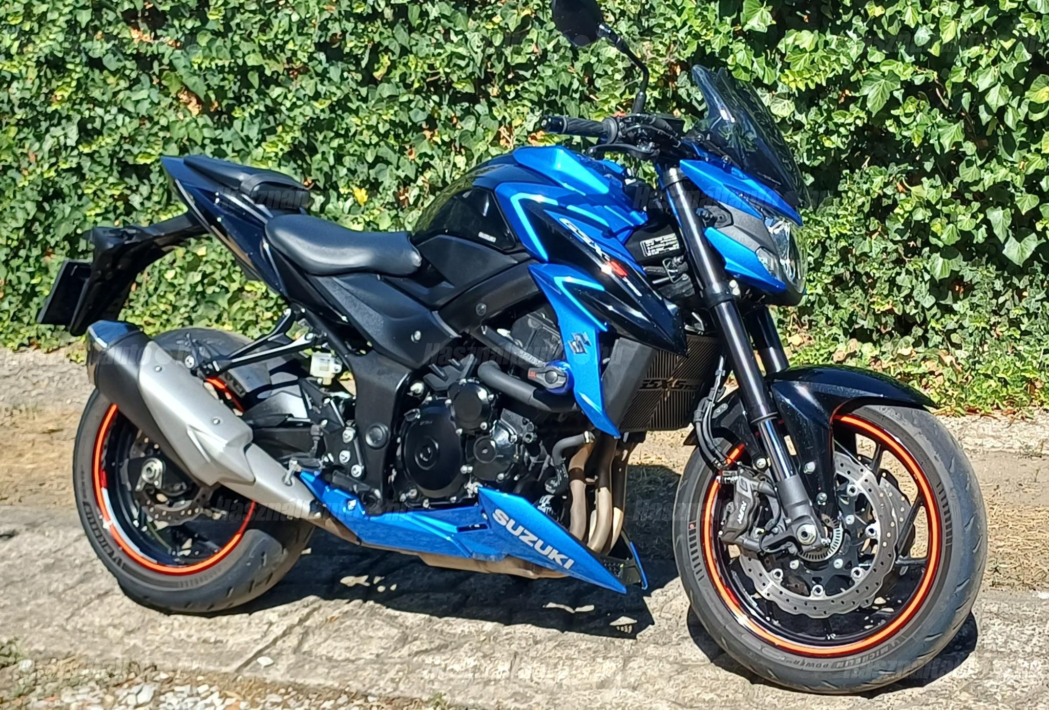 SUZUKI GSX-S 750 2018/12 - 1