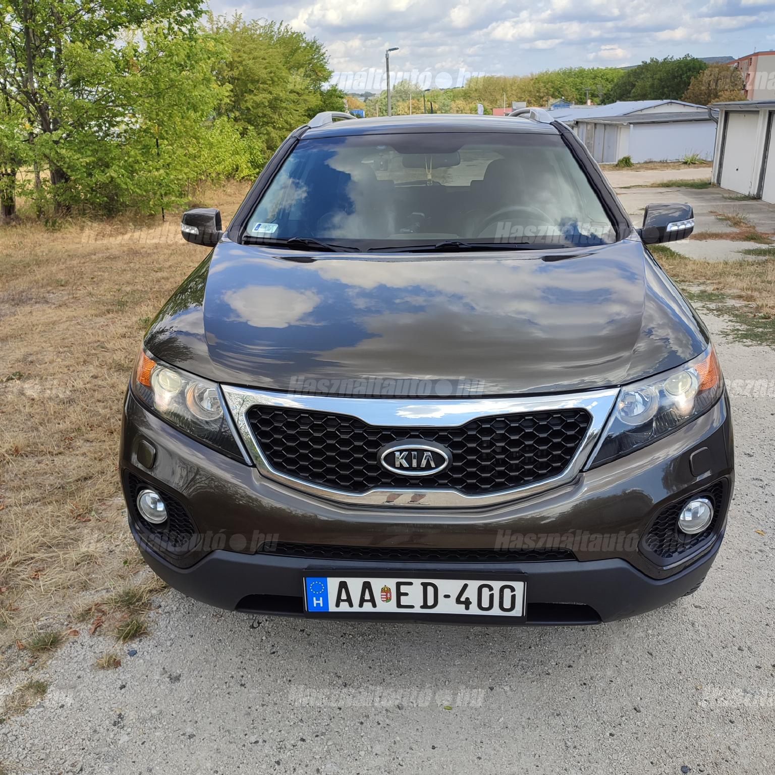 KIA SORENTO 2011/8 - 1