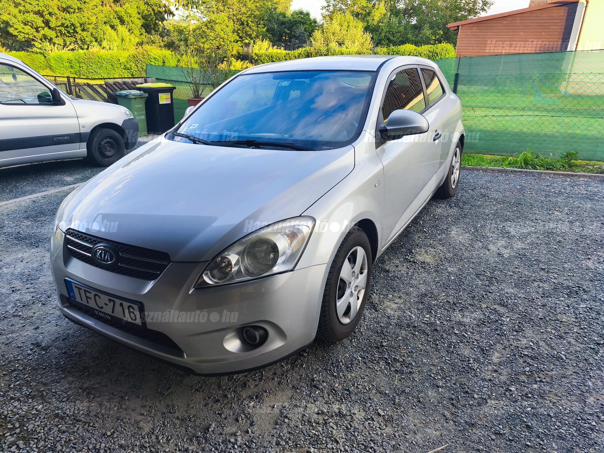 KIA PRO CEE'D 2009/1 - 1