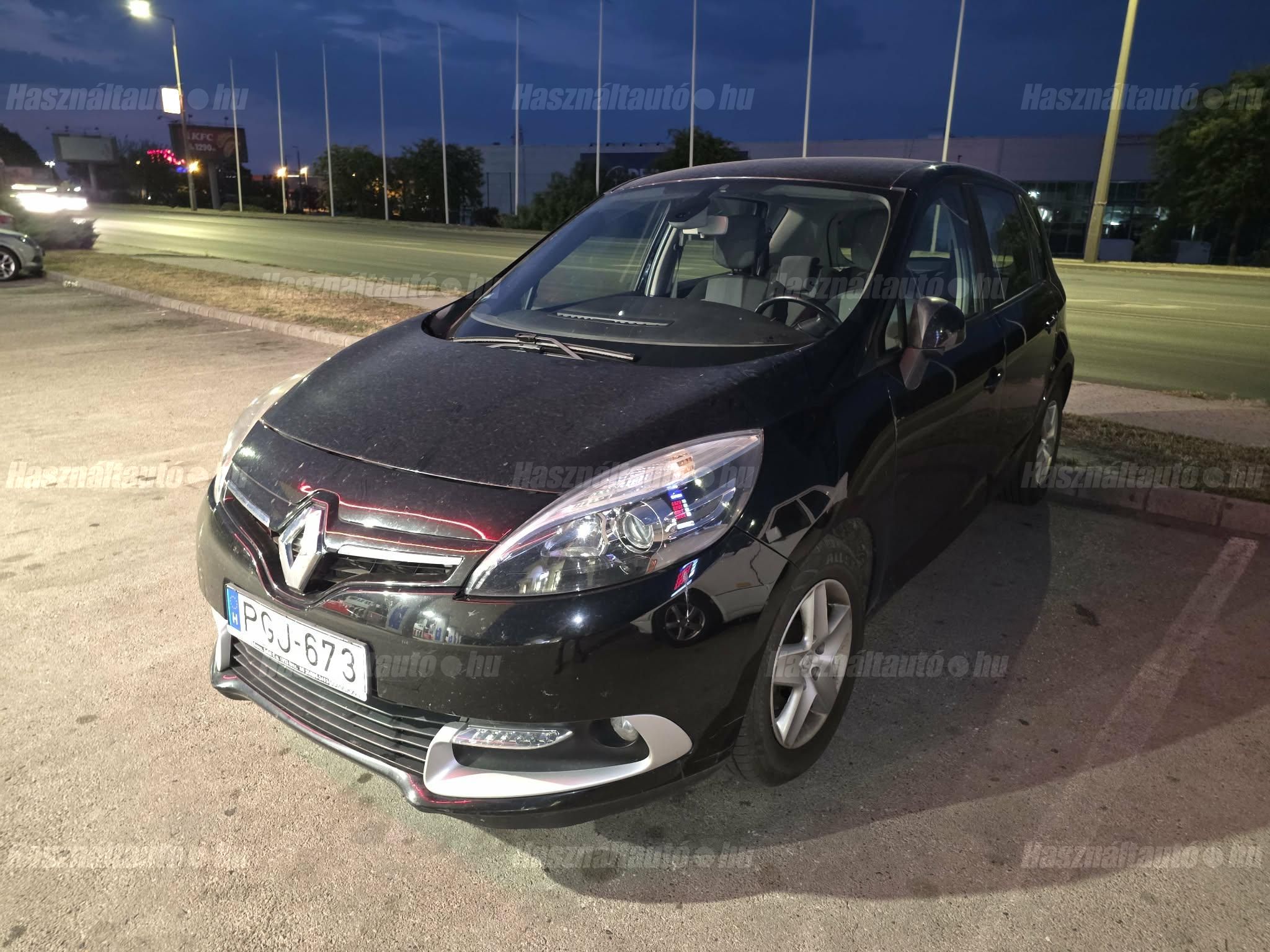 RENAULT SCENIC 2014/8 - 1