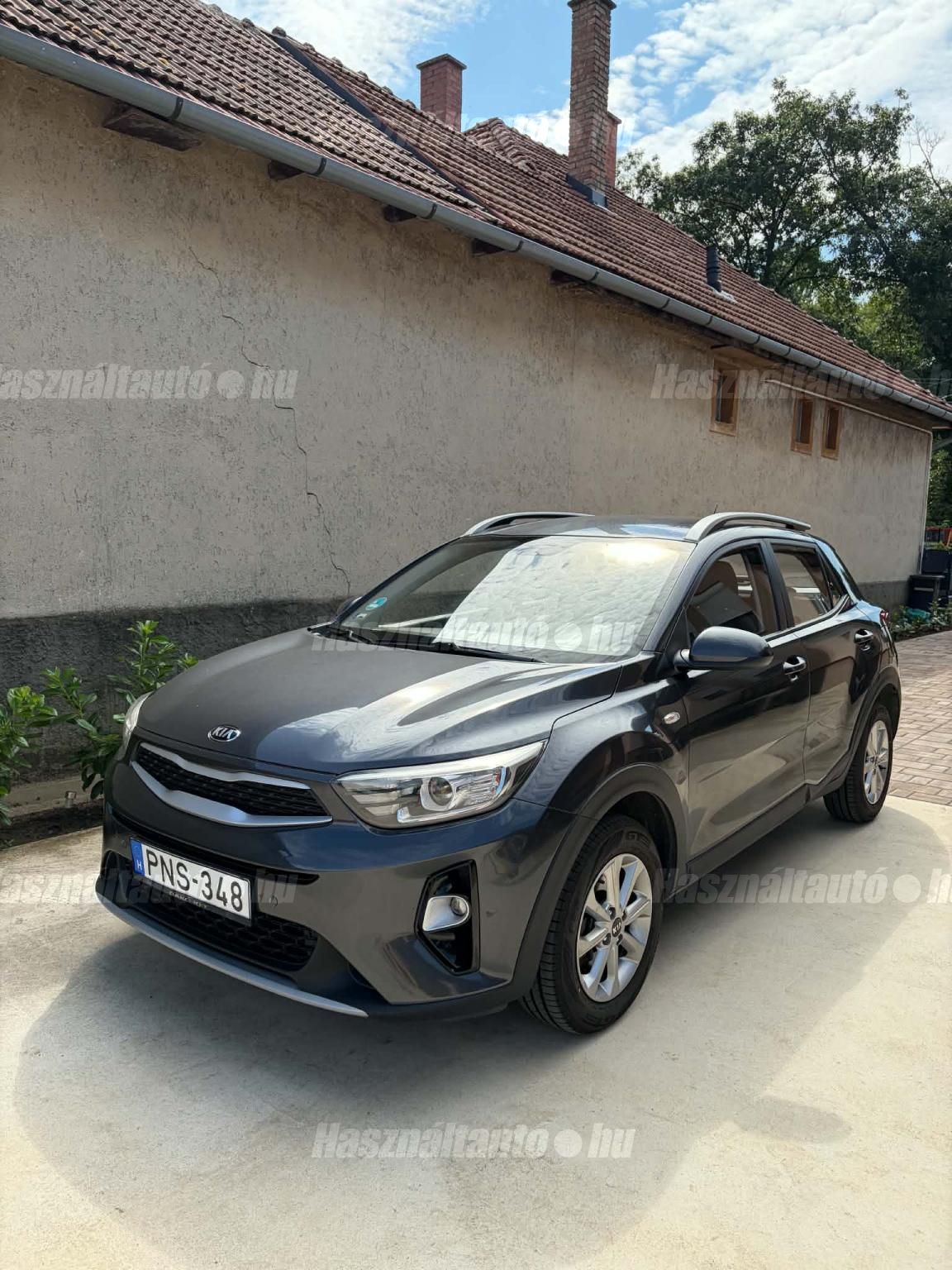 KIA STONIC 2017/12 - 1