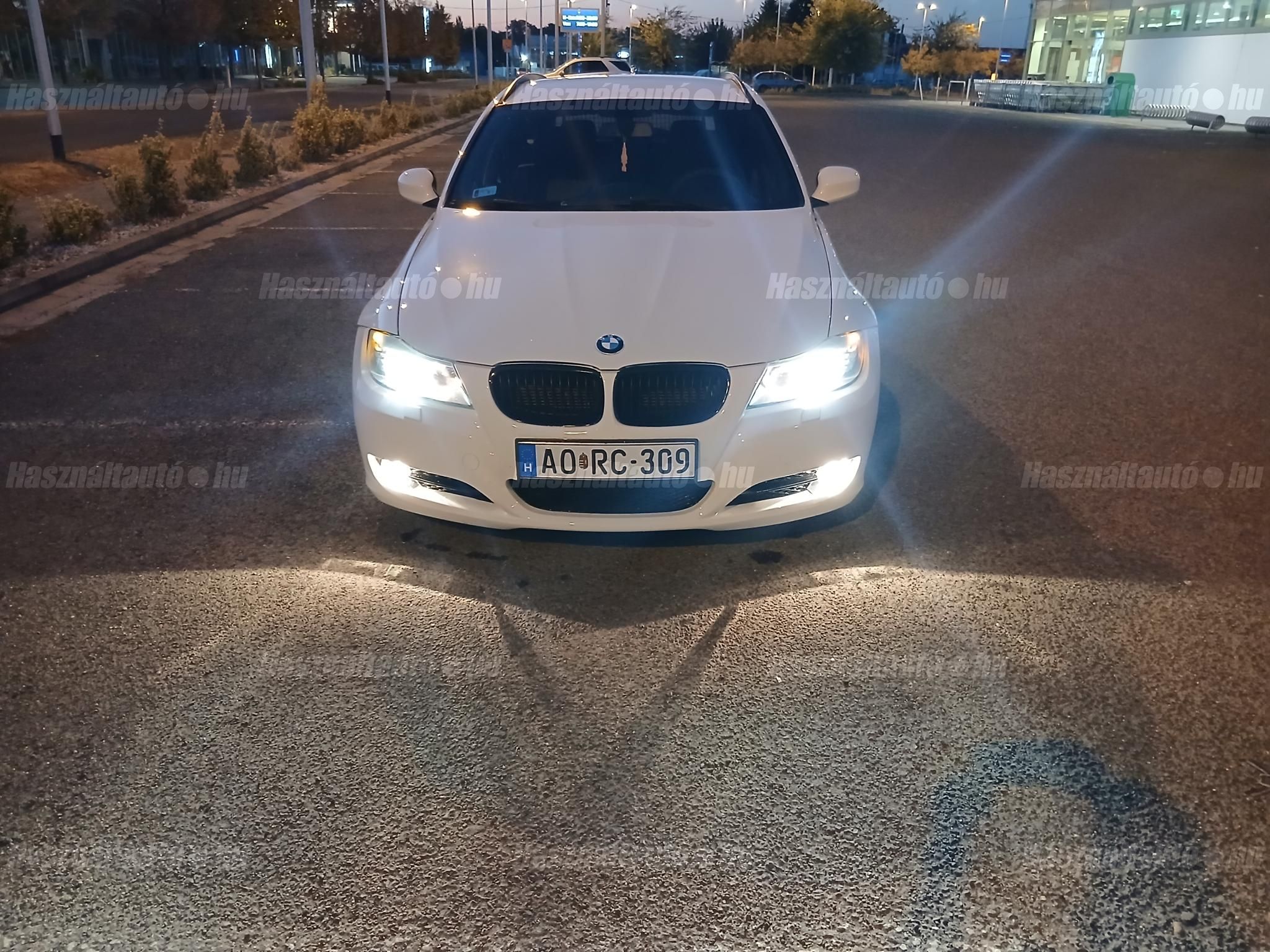 BMW 320 2010/4 - 1