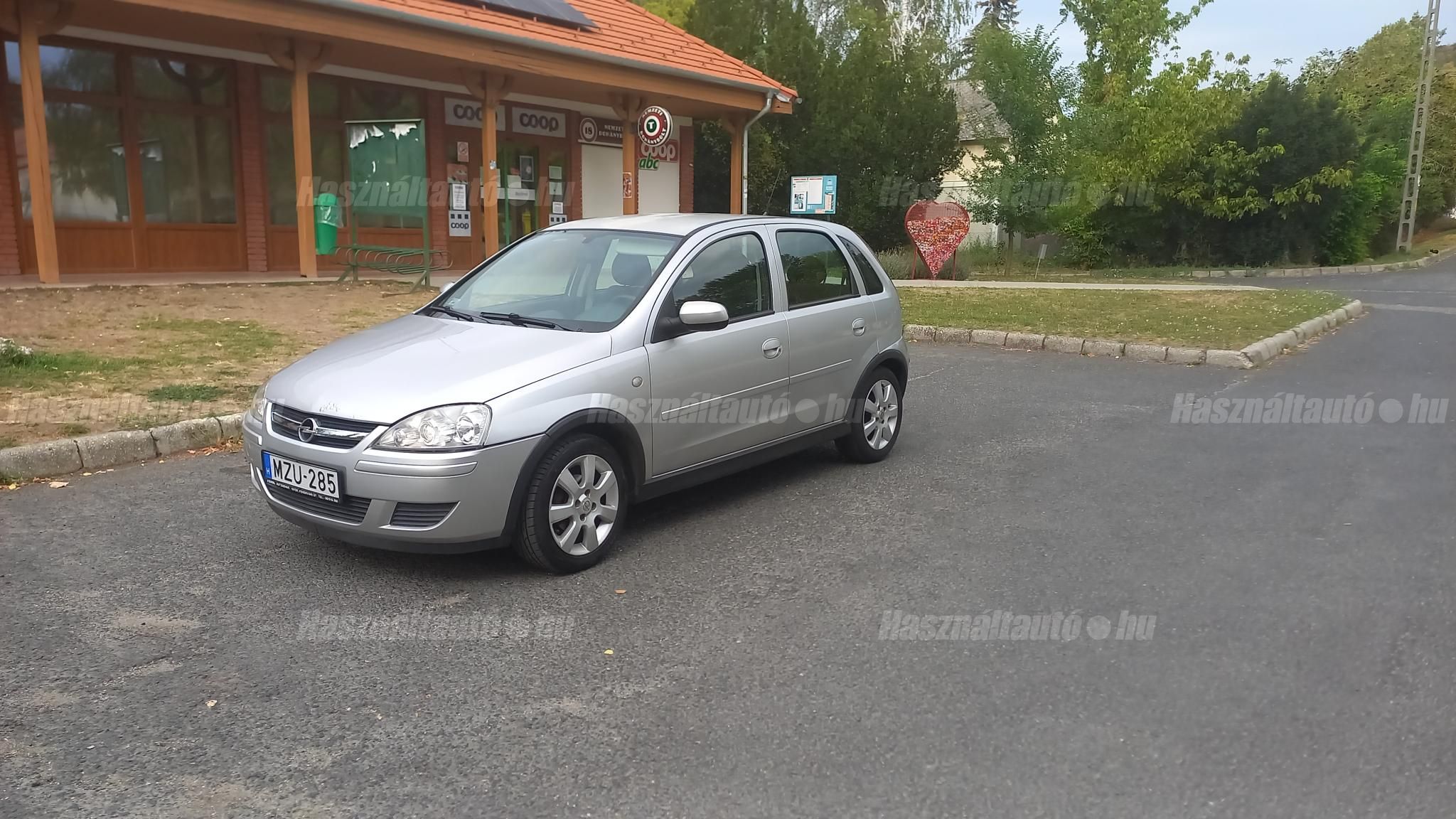 OPEL CORSA C 2006/2 - 1