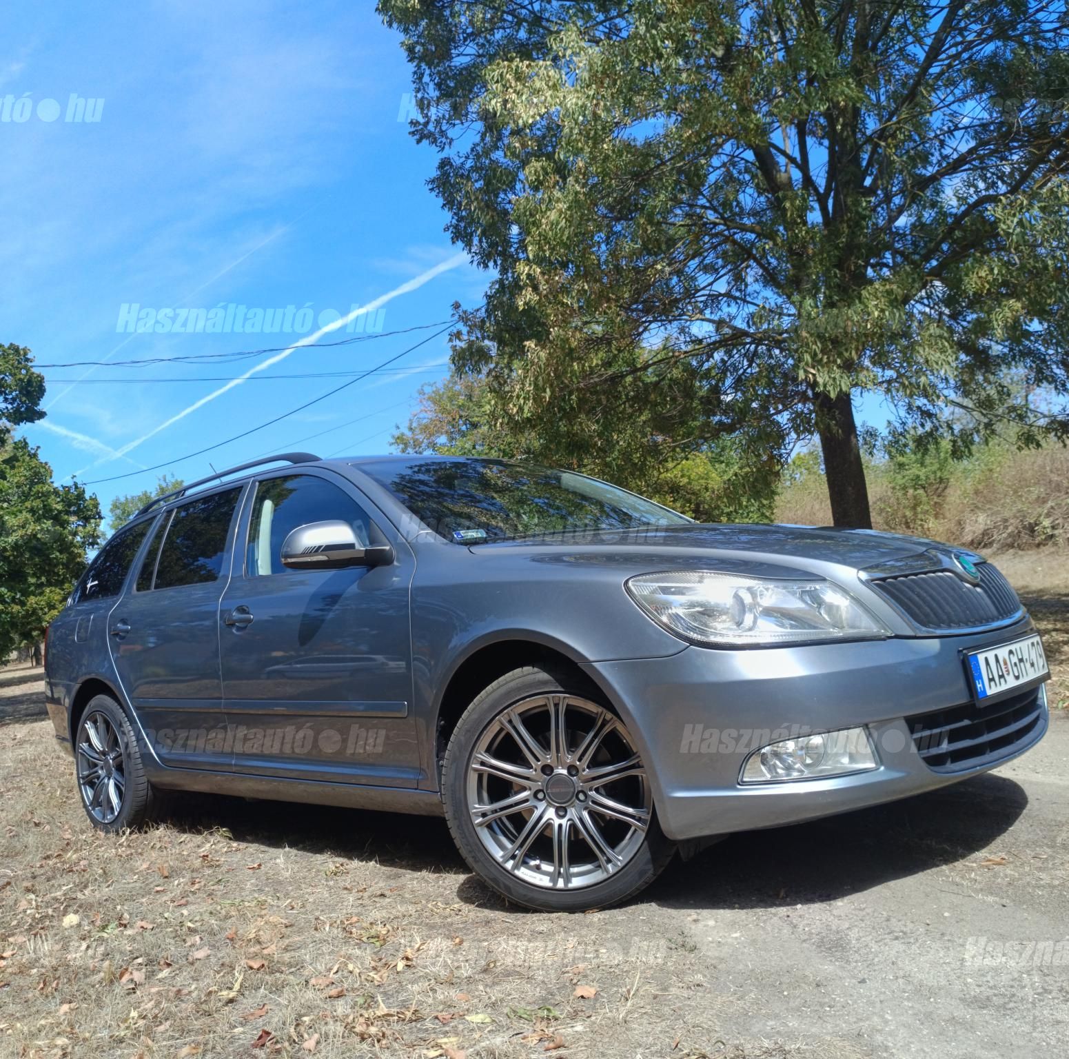 SKODA OCTAVIA 2012/7 - 1