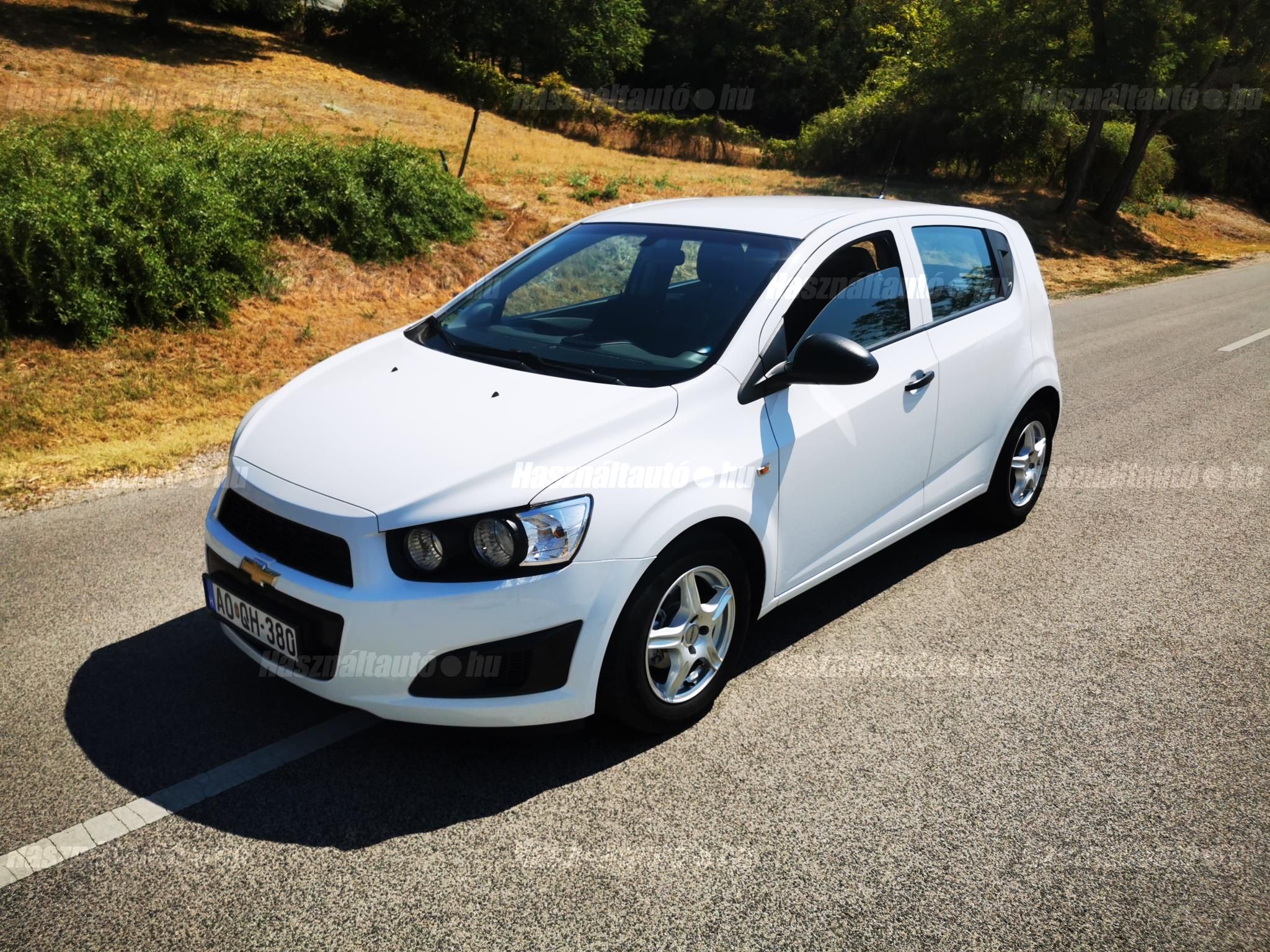 CHEVROLET AVEO 2013/10 - 1