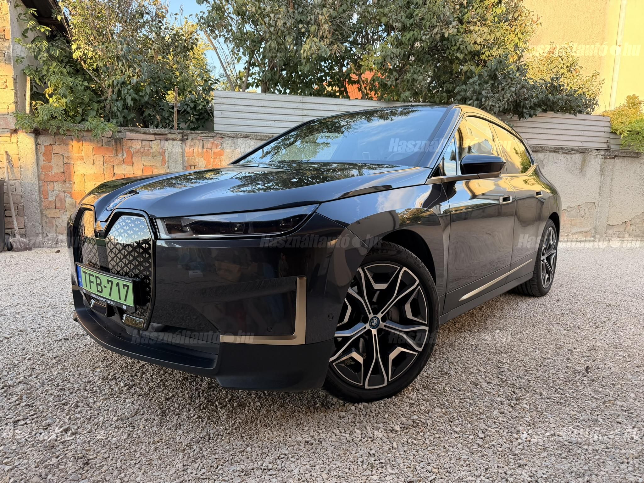 BMW IX 2022/5 - 1