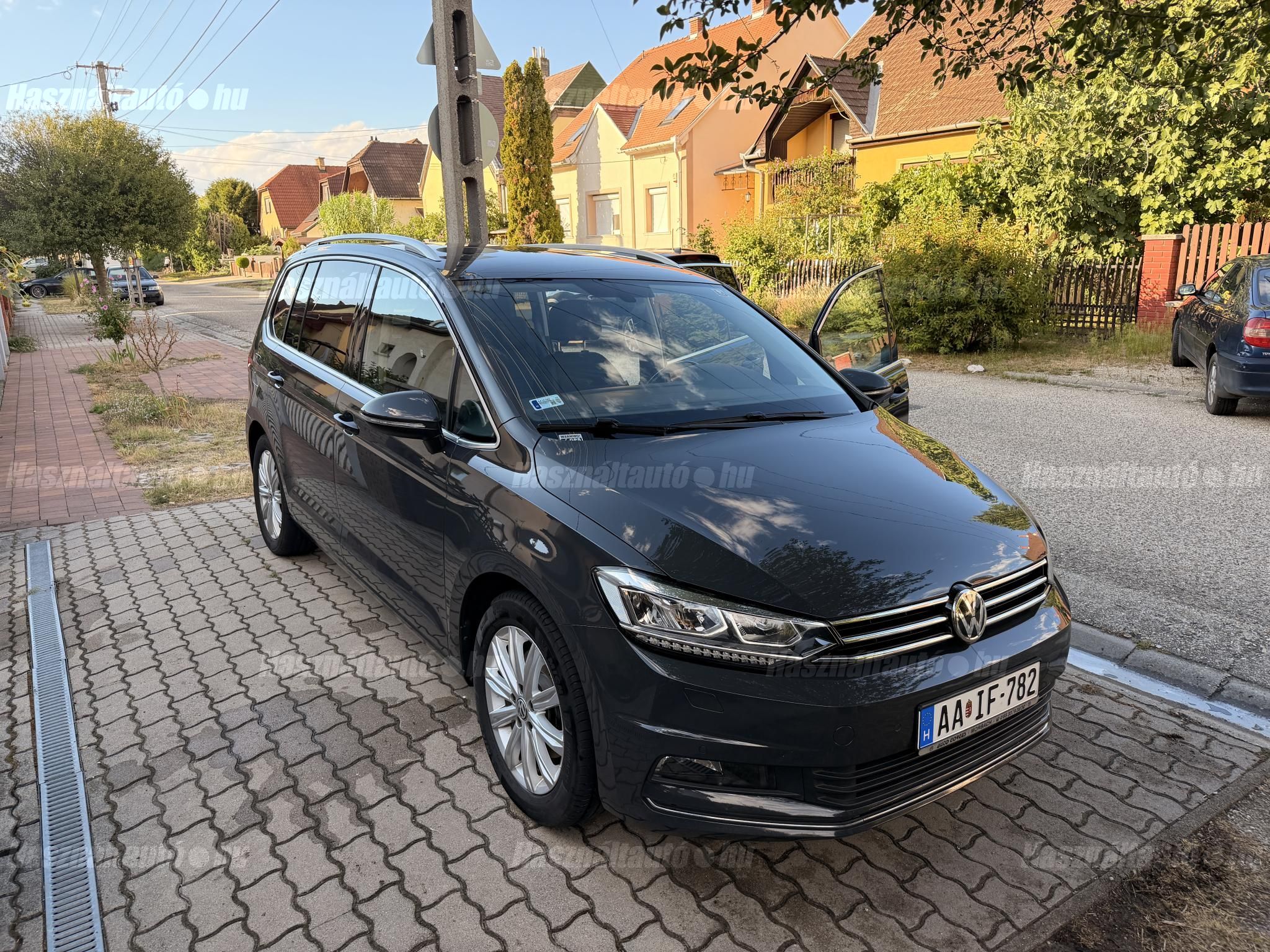 VOLKSWAGEN TOURAN 2018/3 - 1