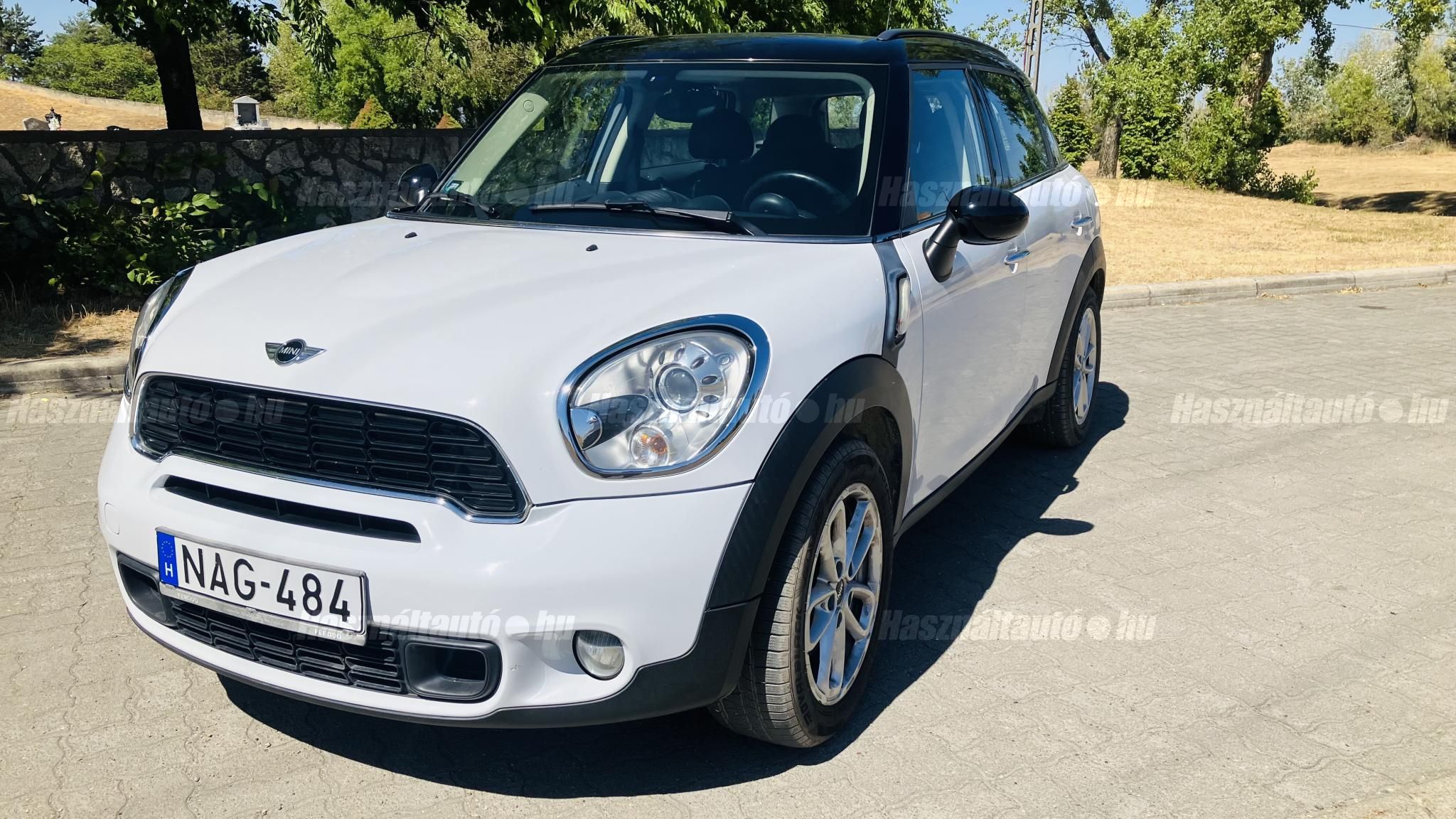 MINI COUNTRYMAN 2011/4 - 1