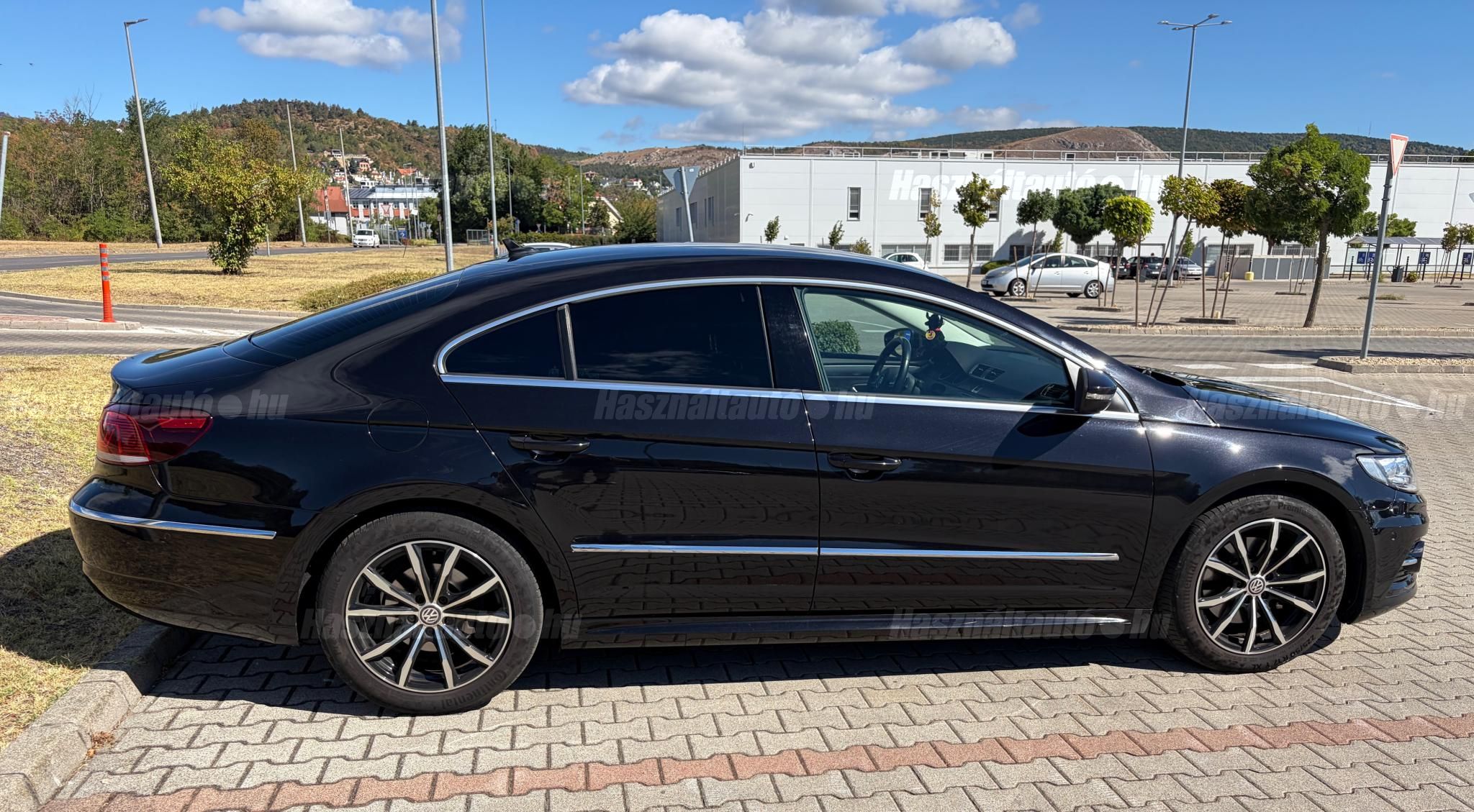VOLKSWAGEN CC 2016/8 - 1