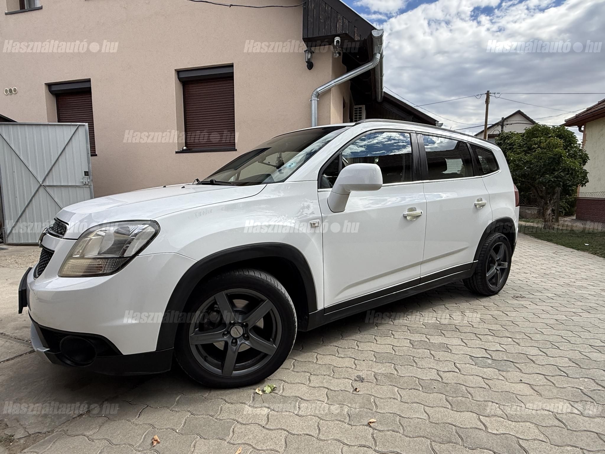 CHEVROLET ORLANDO 2012 - 1