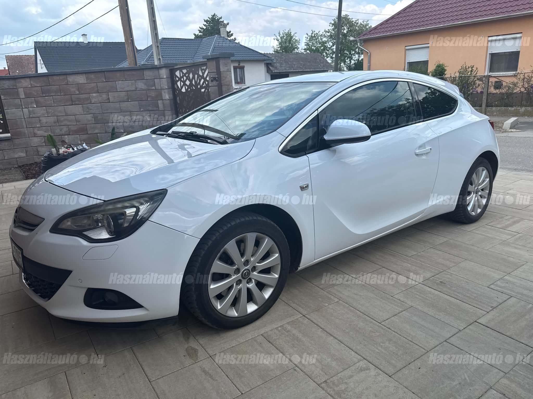 OPEL ASTRA J 2012/8 - 1