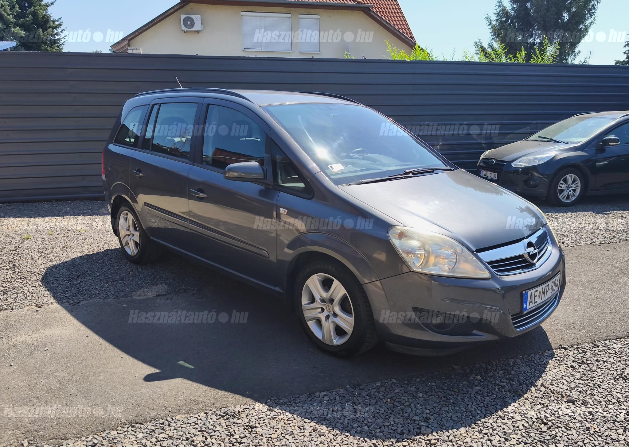 OPEL ZAFIRA B 2009/4 - 1