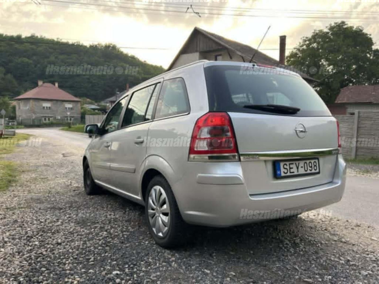 OPEL ZAFIRA B 2010/2 - 1