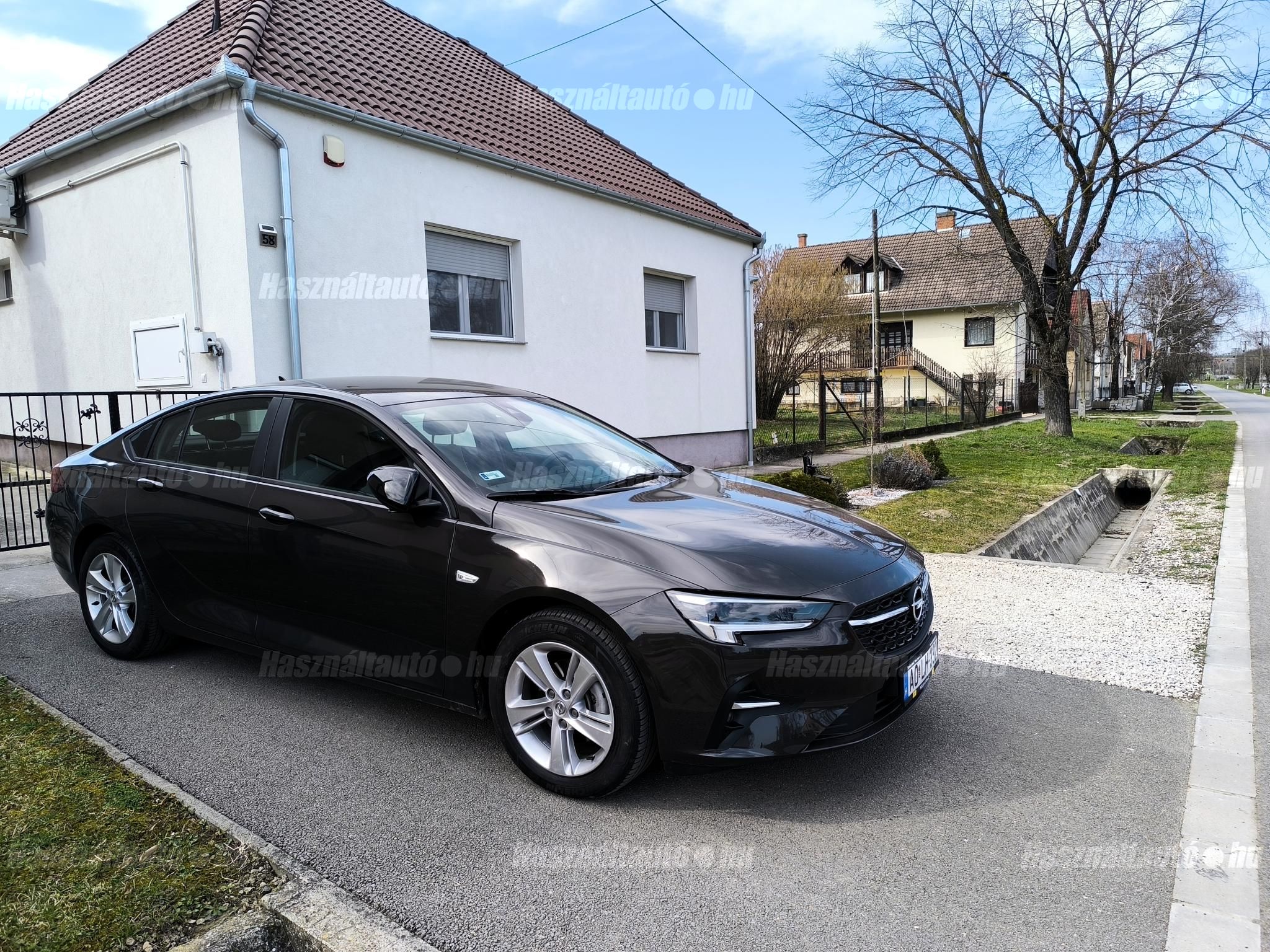 OPEL INSIGNIA 2021/10 - 1