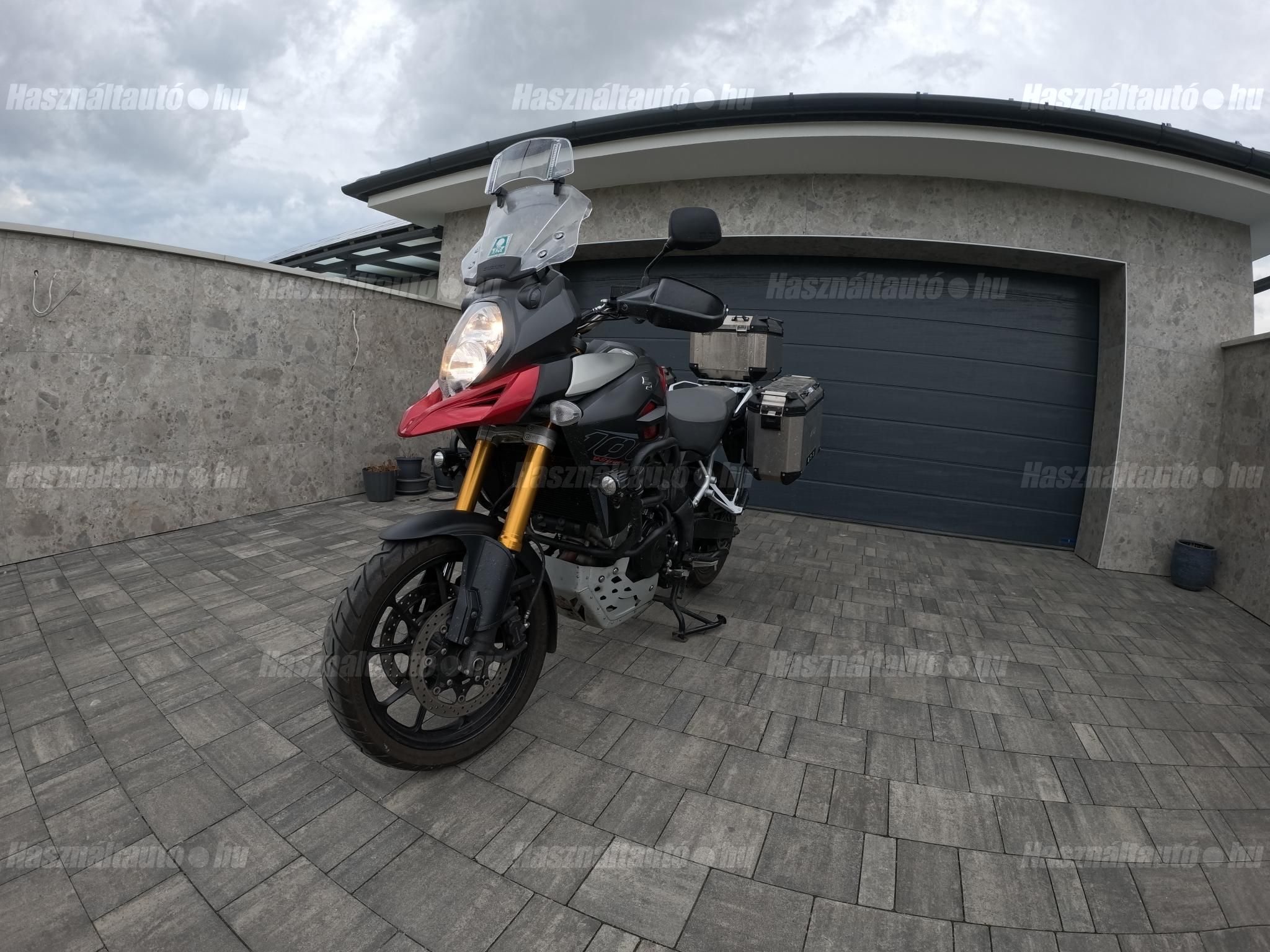 SUZUKI DL 1000 2016 - 1