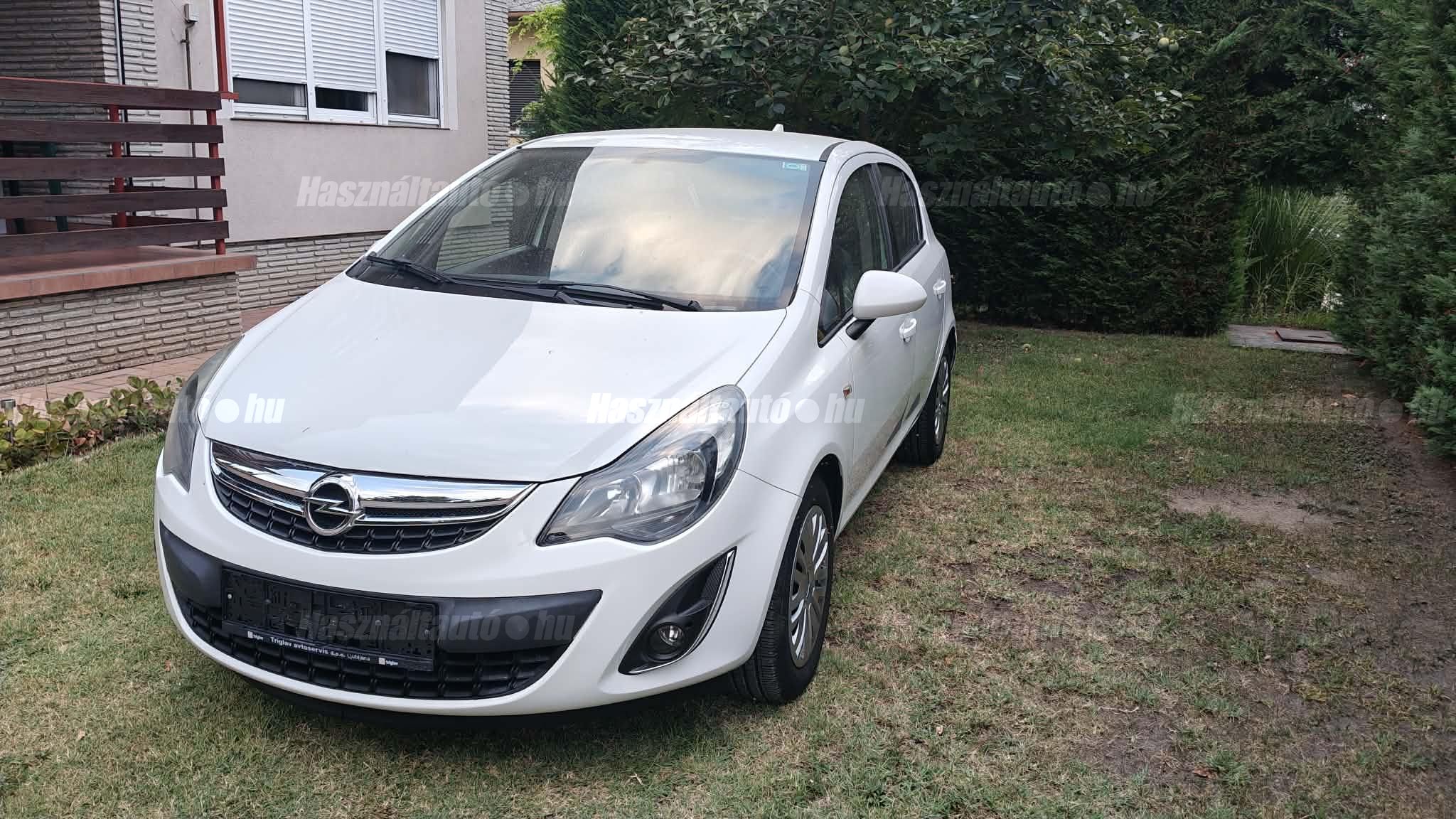 OPEL CORSA D 2014/5 - 1