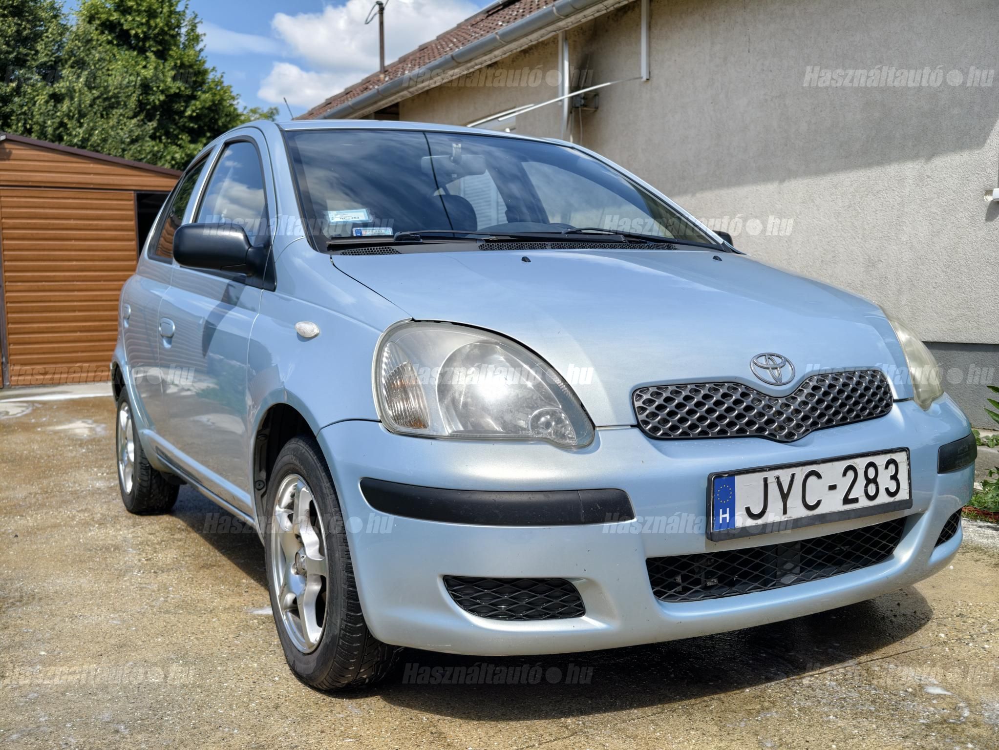 TOYOTA YARIS 2005/9 - 1