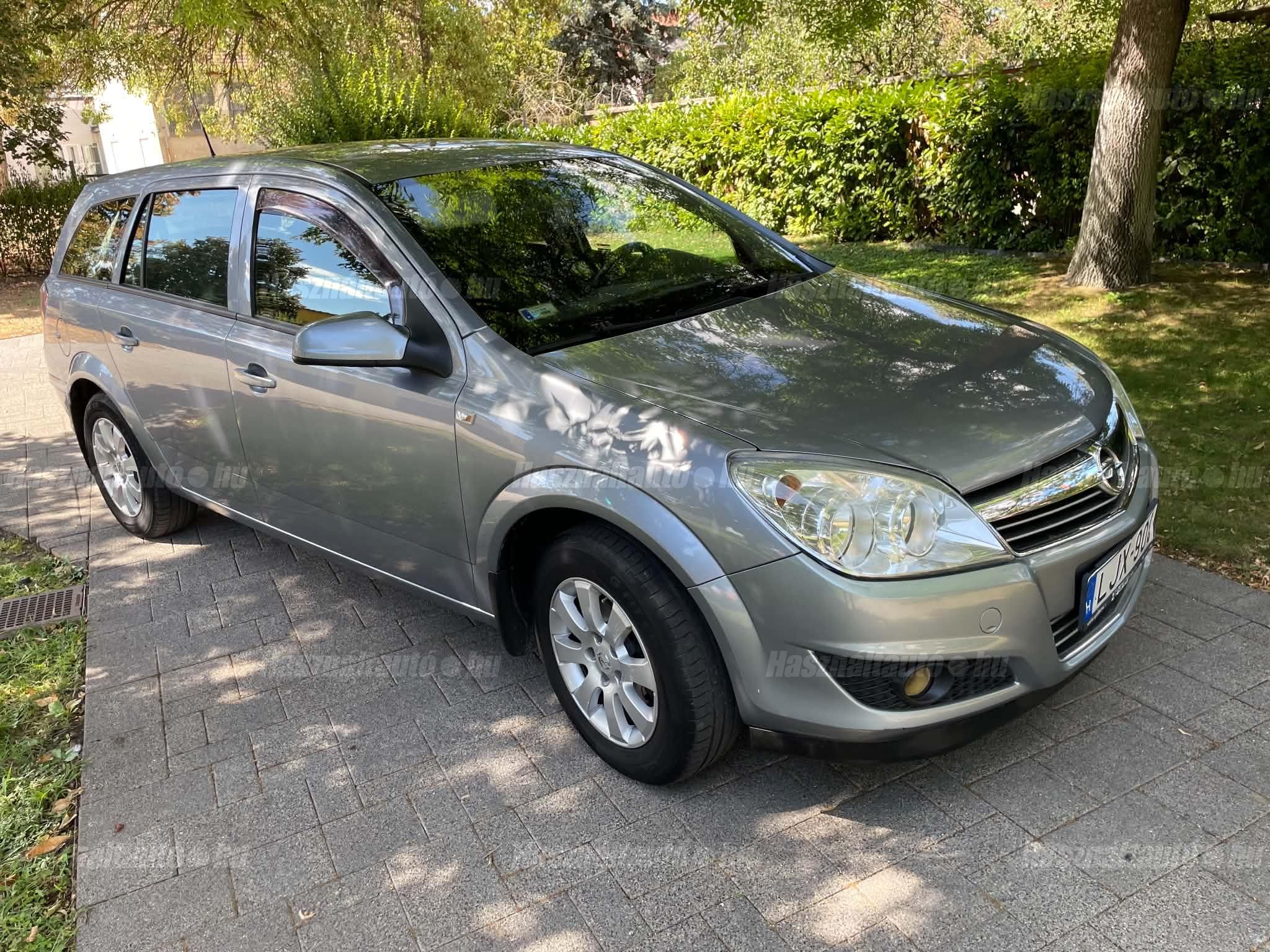 OPEL ASTRA H 2009/4 - 1